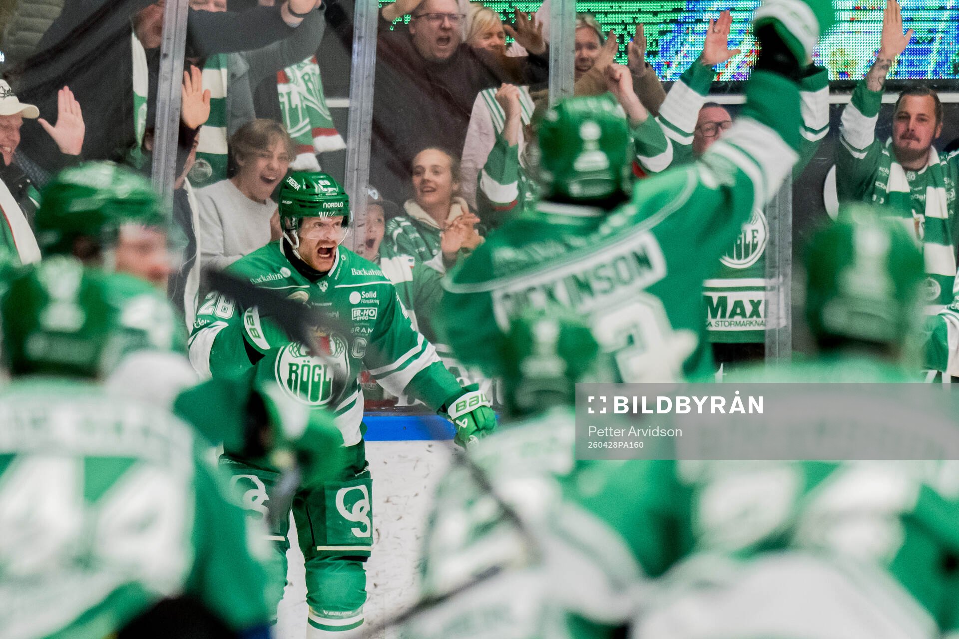 Rögles Anton Bengtsson gör avgörande 2-1 i förläggning