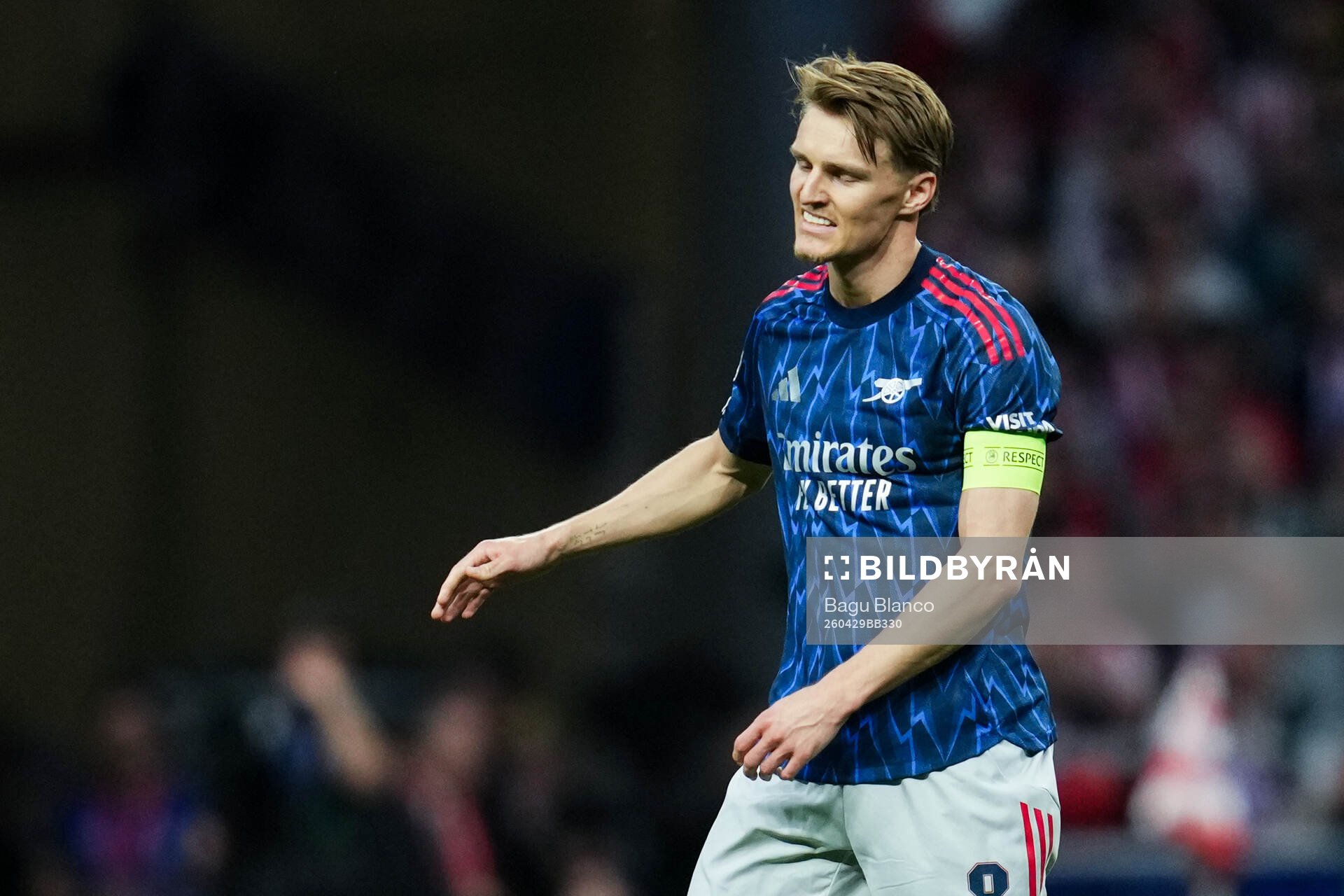 Martin Ødegaard of Arsenal looks dejected