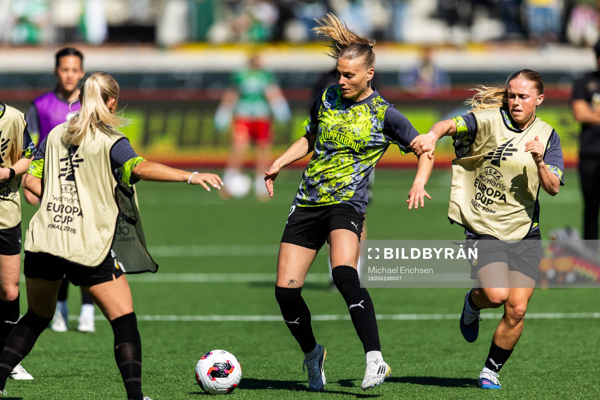 Stine Sandbech and Pernille Sanvig of Häcken