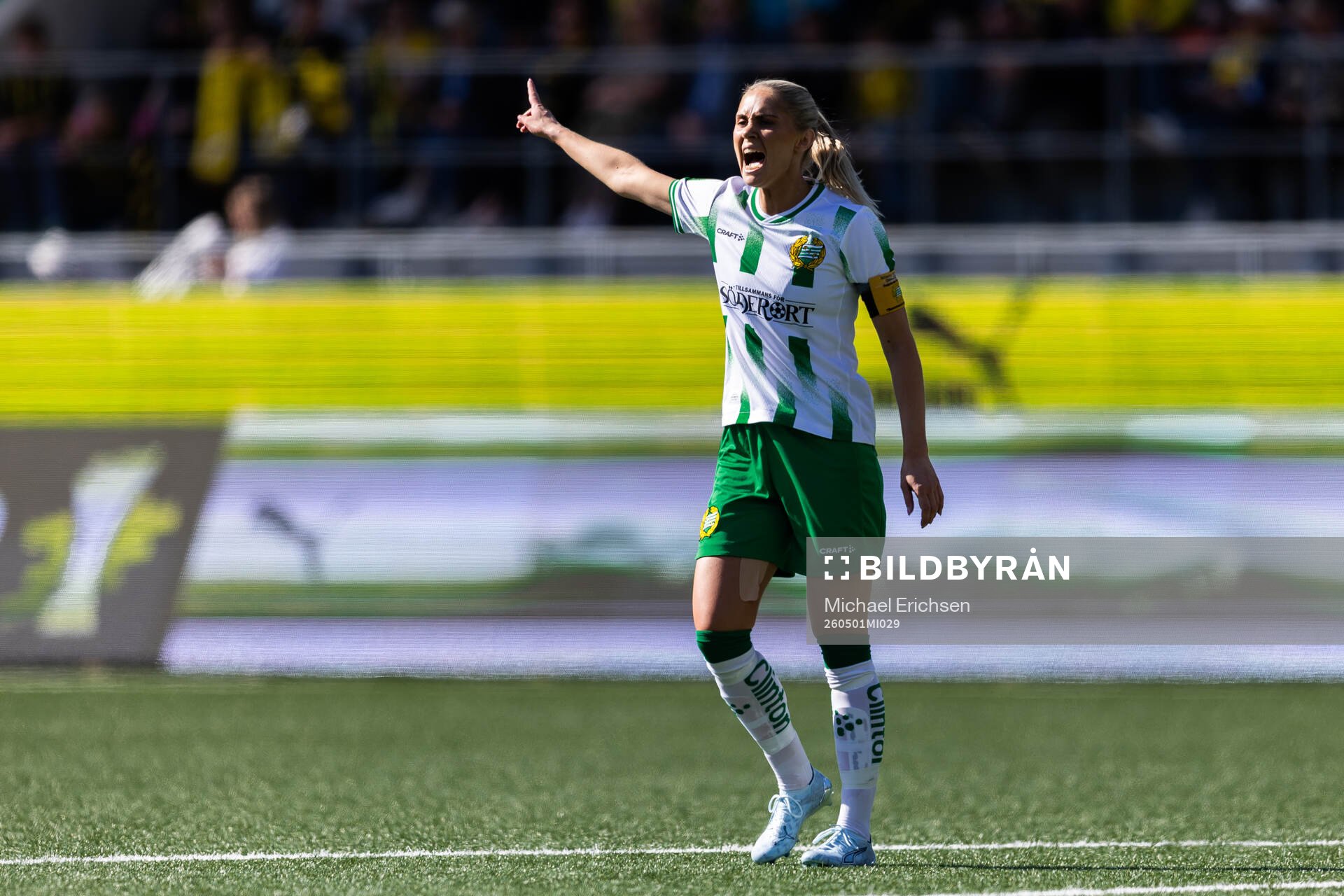 Alice Carlsson of Hammarby reacts