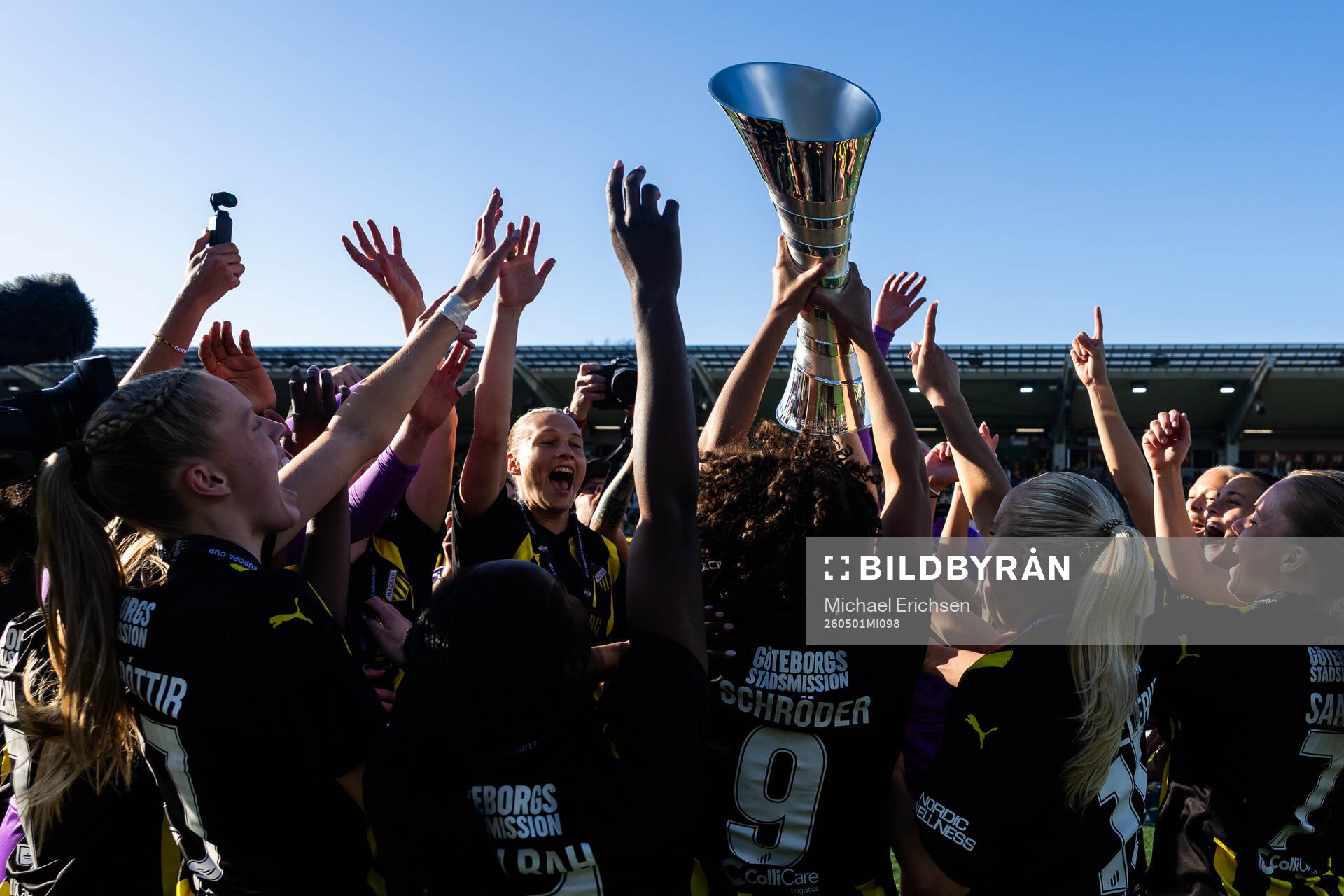 Players of Häcken celebrate with the trophy