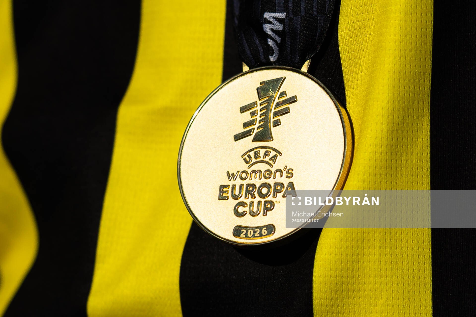 A player of Häcken with the goal medal