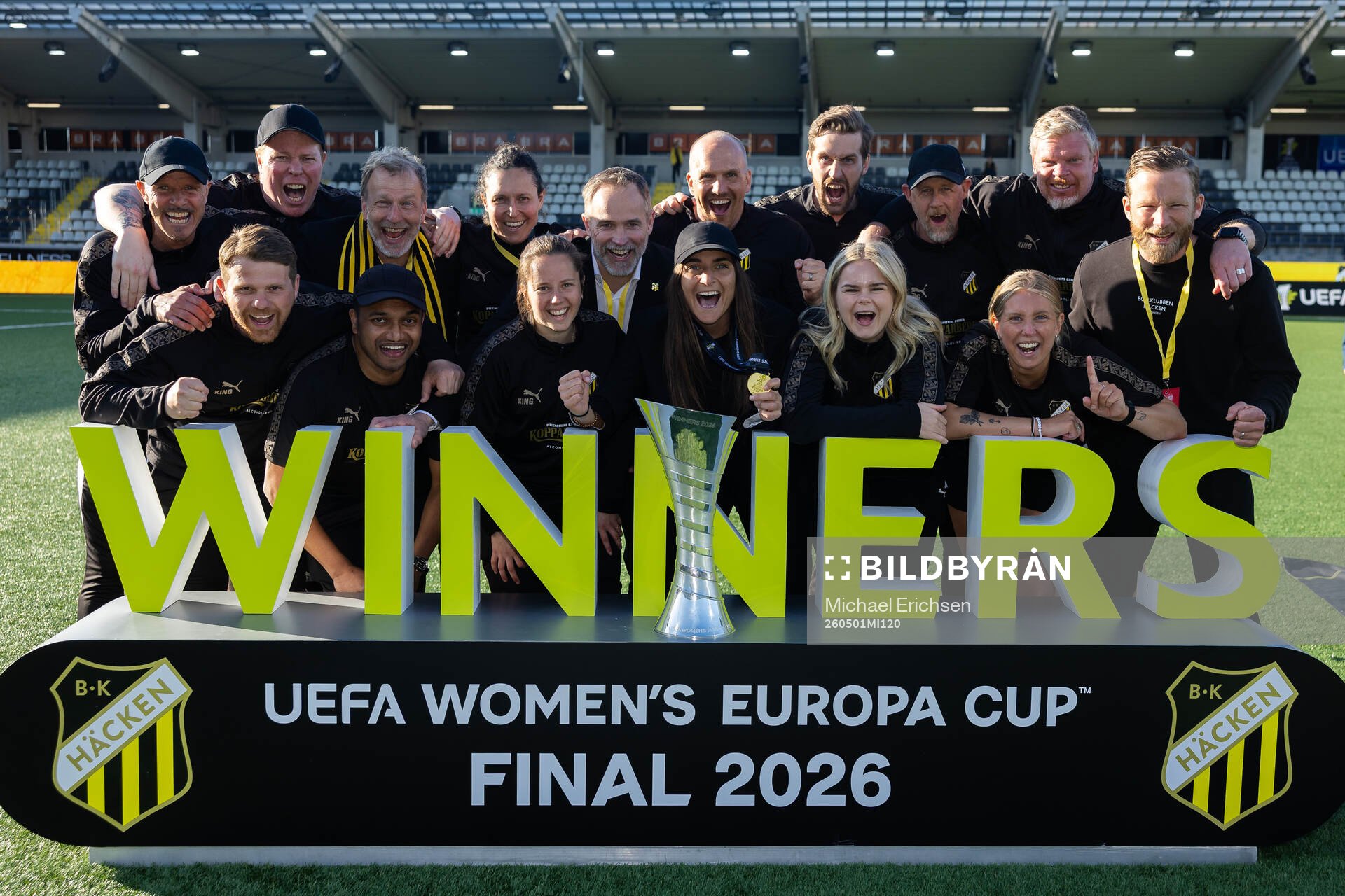 The staff of Häcken celebrate with the trophy