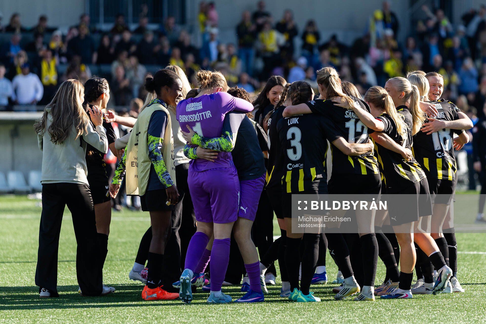 Players of Häcken celebrate
