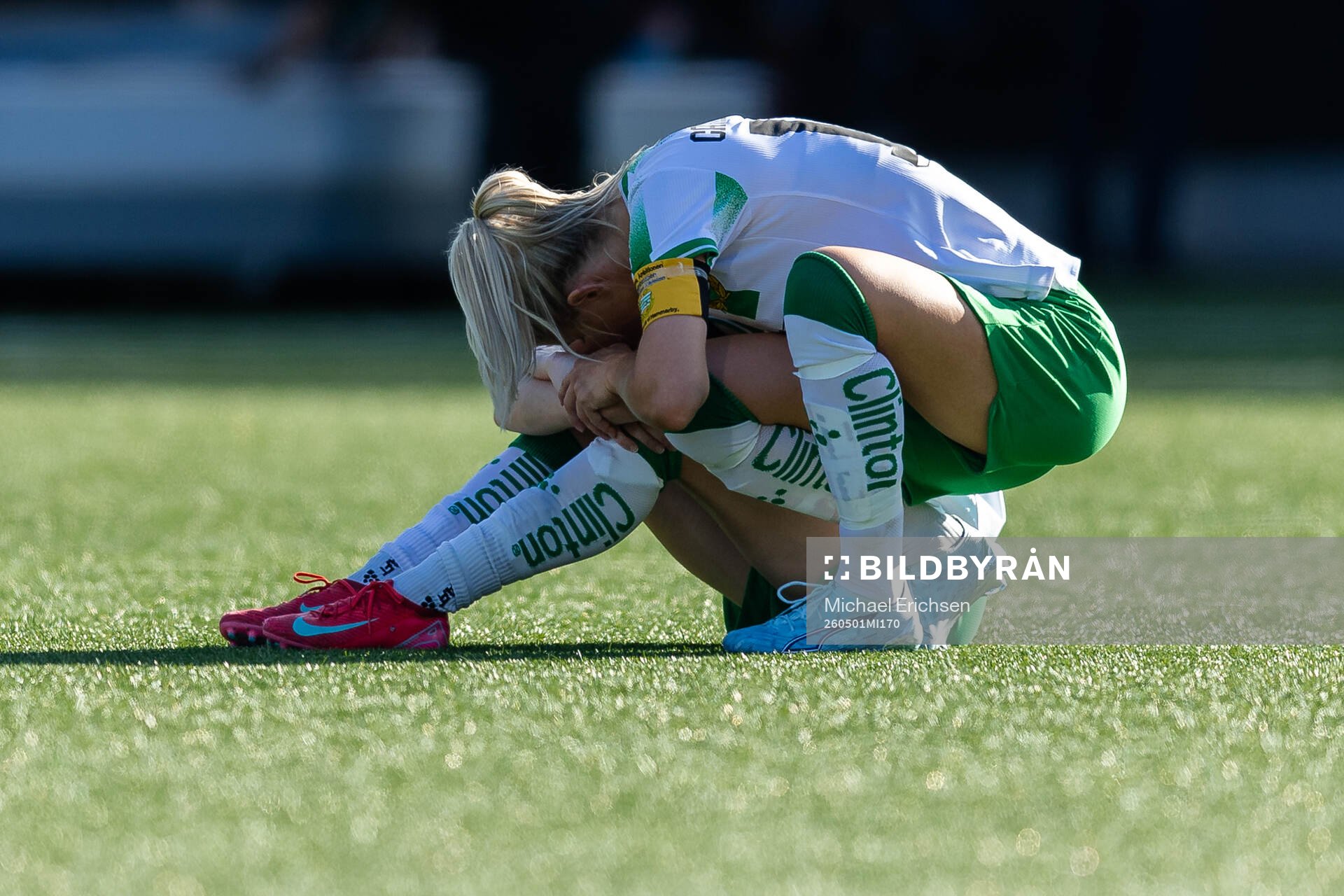 Alice Carlsson of Hammarby looks dejected