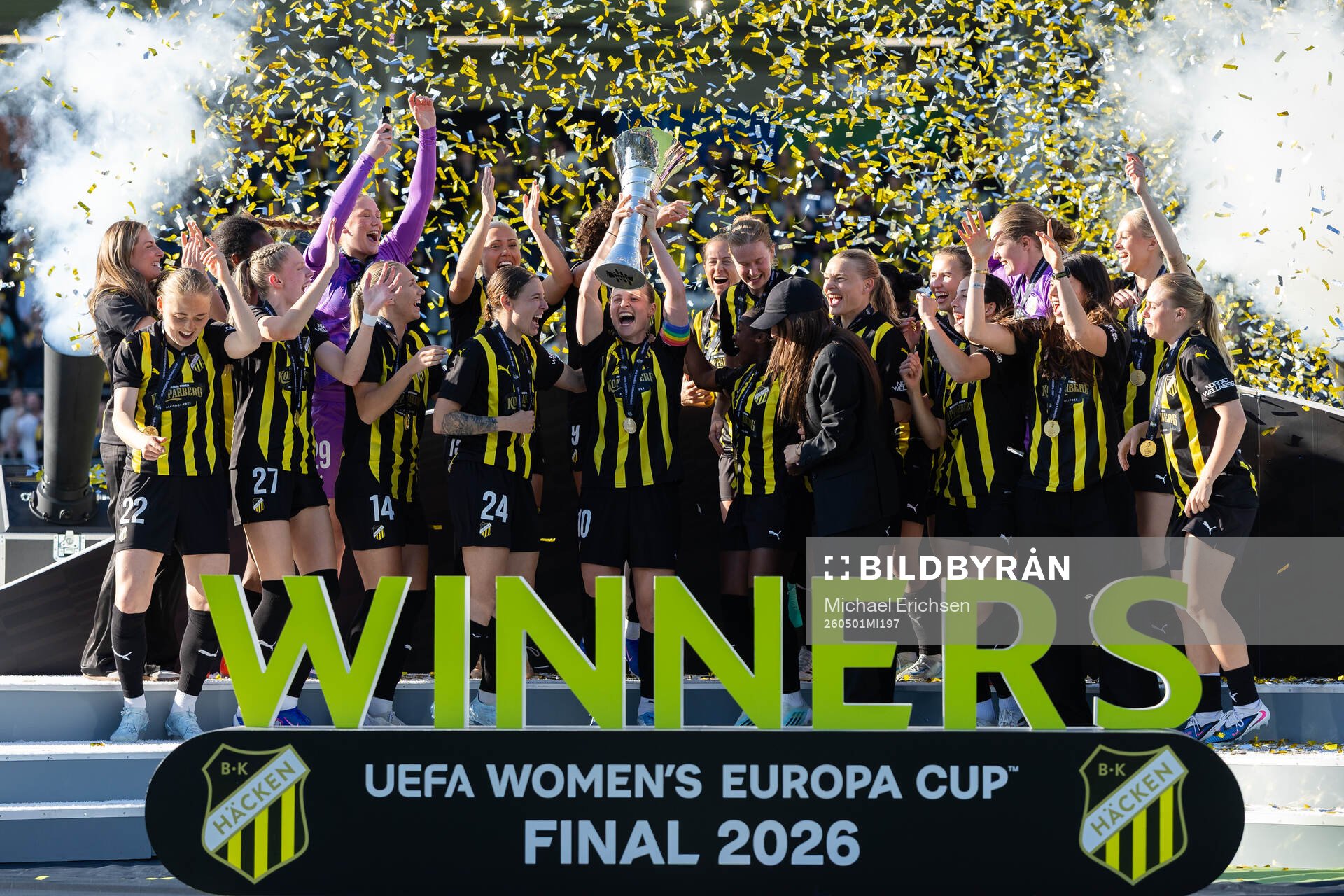 Players of Häcken celebrate with the trophy