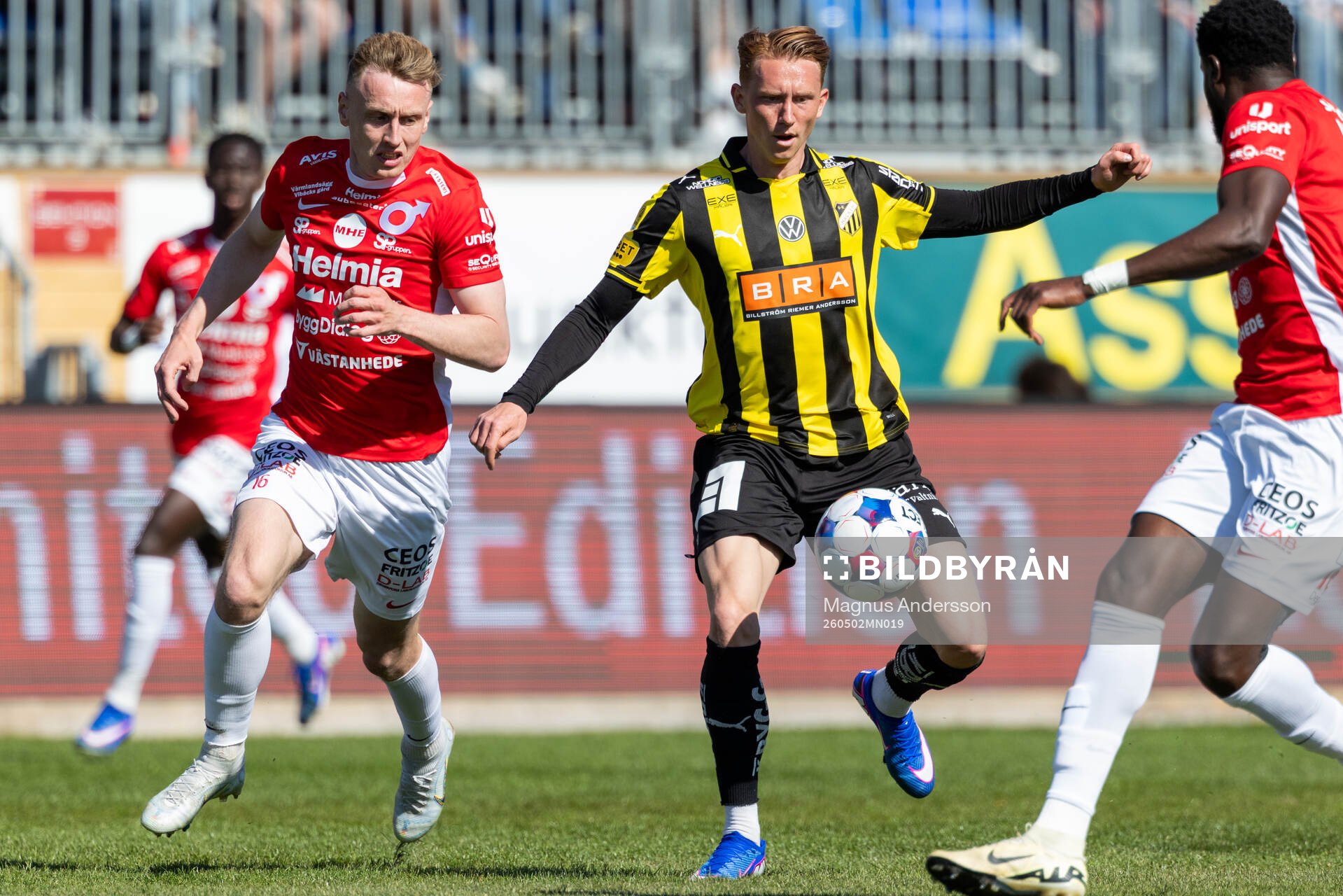 Degerfors Sebastian Ohlsson och Häckens Julius Lindberg