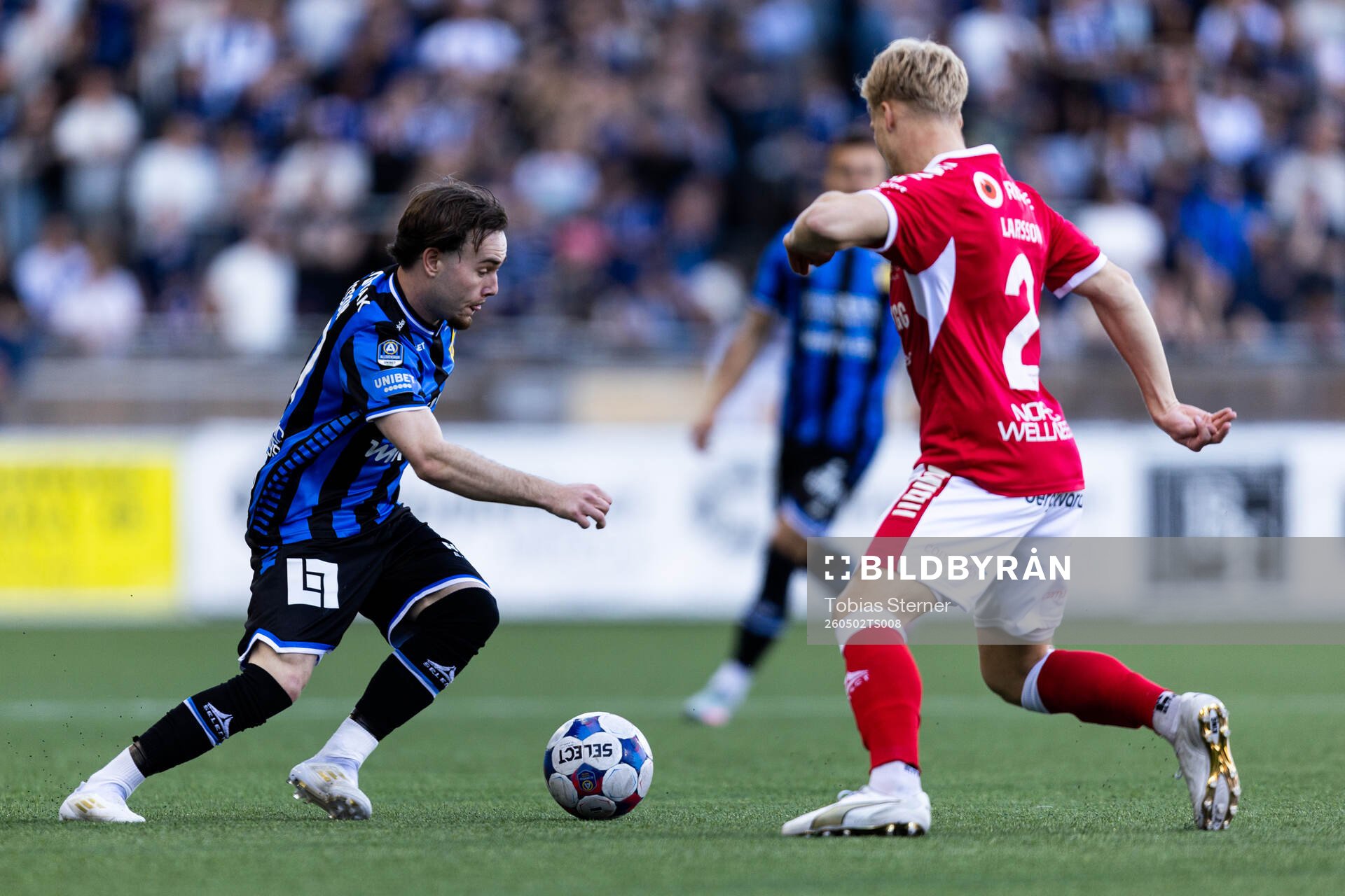Sirius Neo Jönsson och kKalmars Victor Larsson