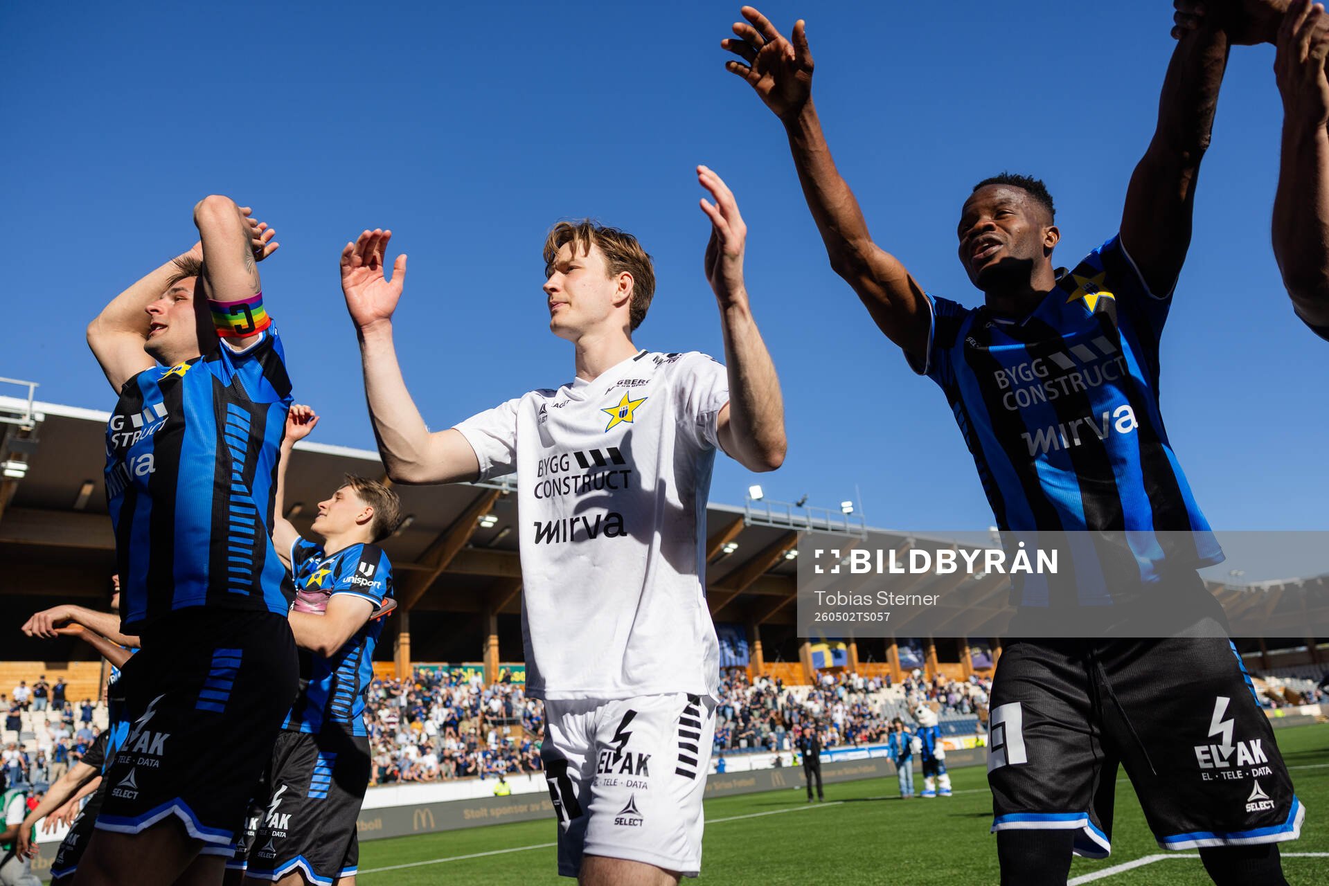 Sirius Henrik Rönnlöf Castegren, målvakt David Celic och