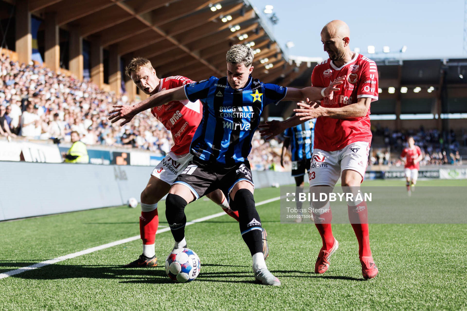 Kalmars Sivert Engh Øverby och Robert Gojani mot Sirius