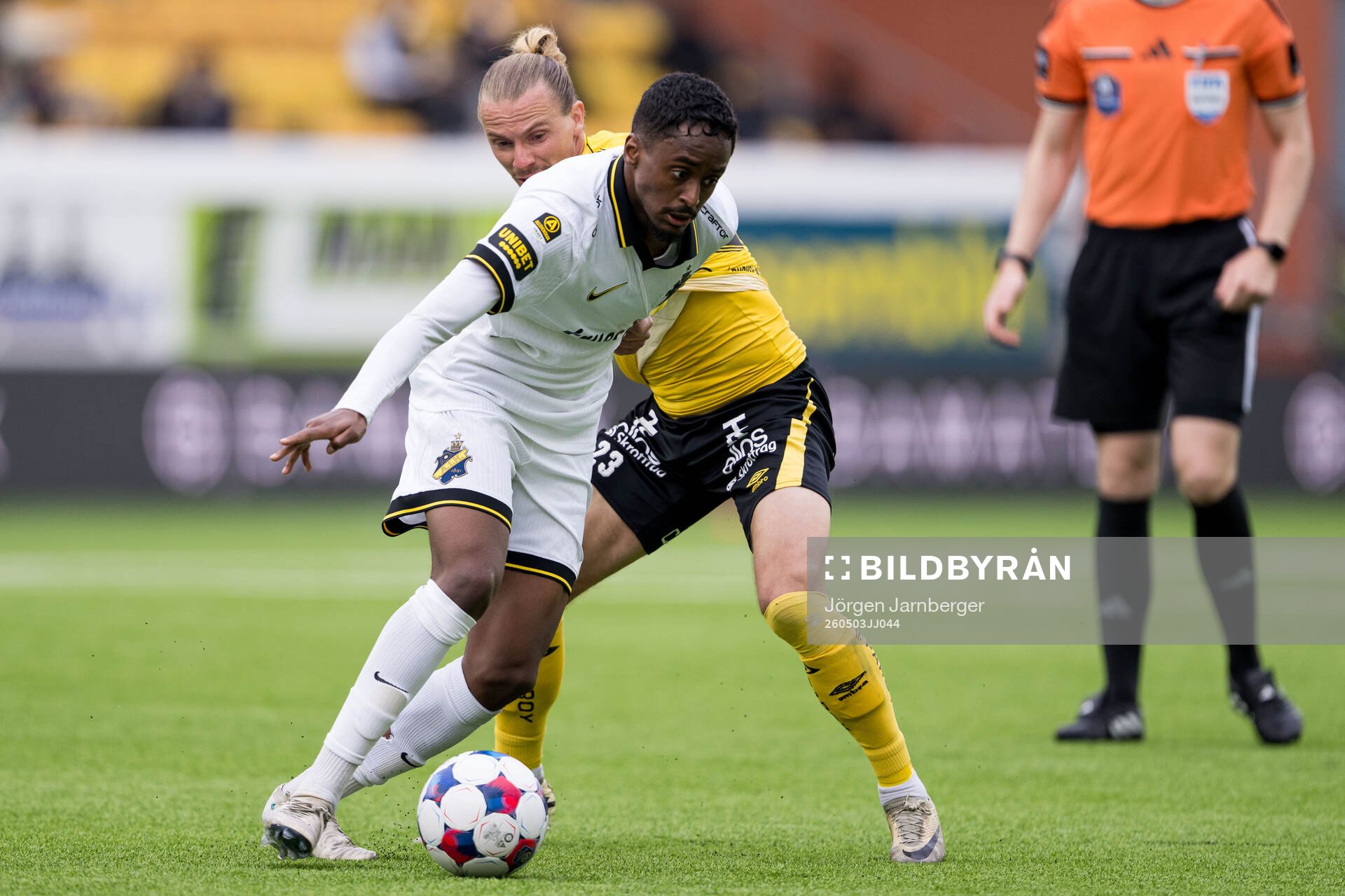AIKs Abdihakin Ali och Elfsborgs Niklas Hult