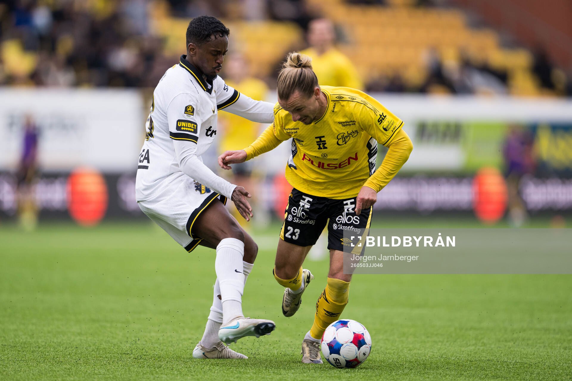 AIKs Abdihakin Ali och Elfsborgs Niklas Hult
