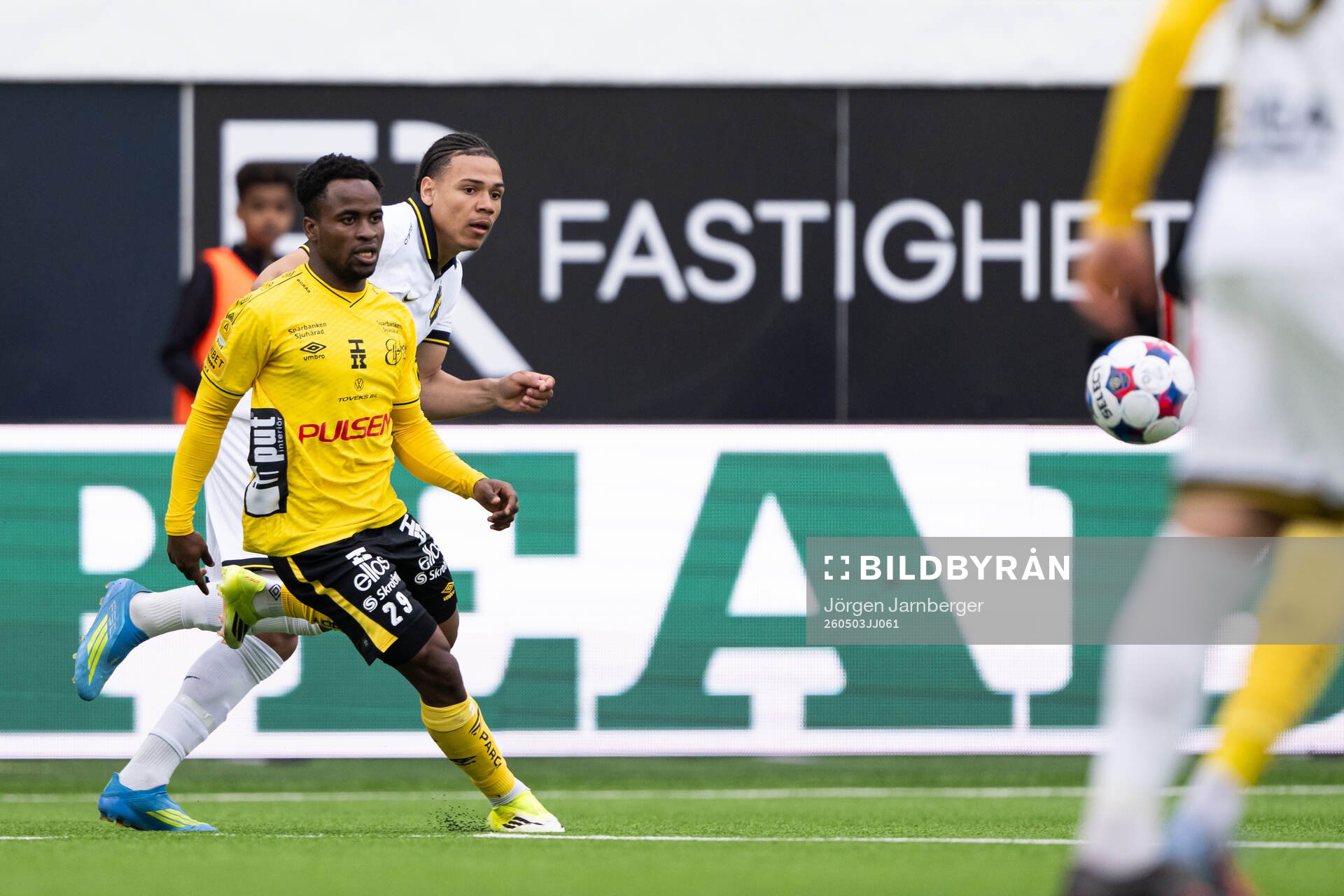 Elfsborgs Momoh Ibrahim Kamara och AIKs Kevin Filling
