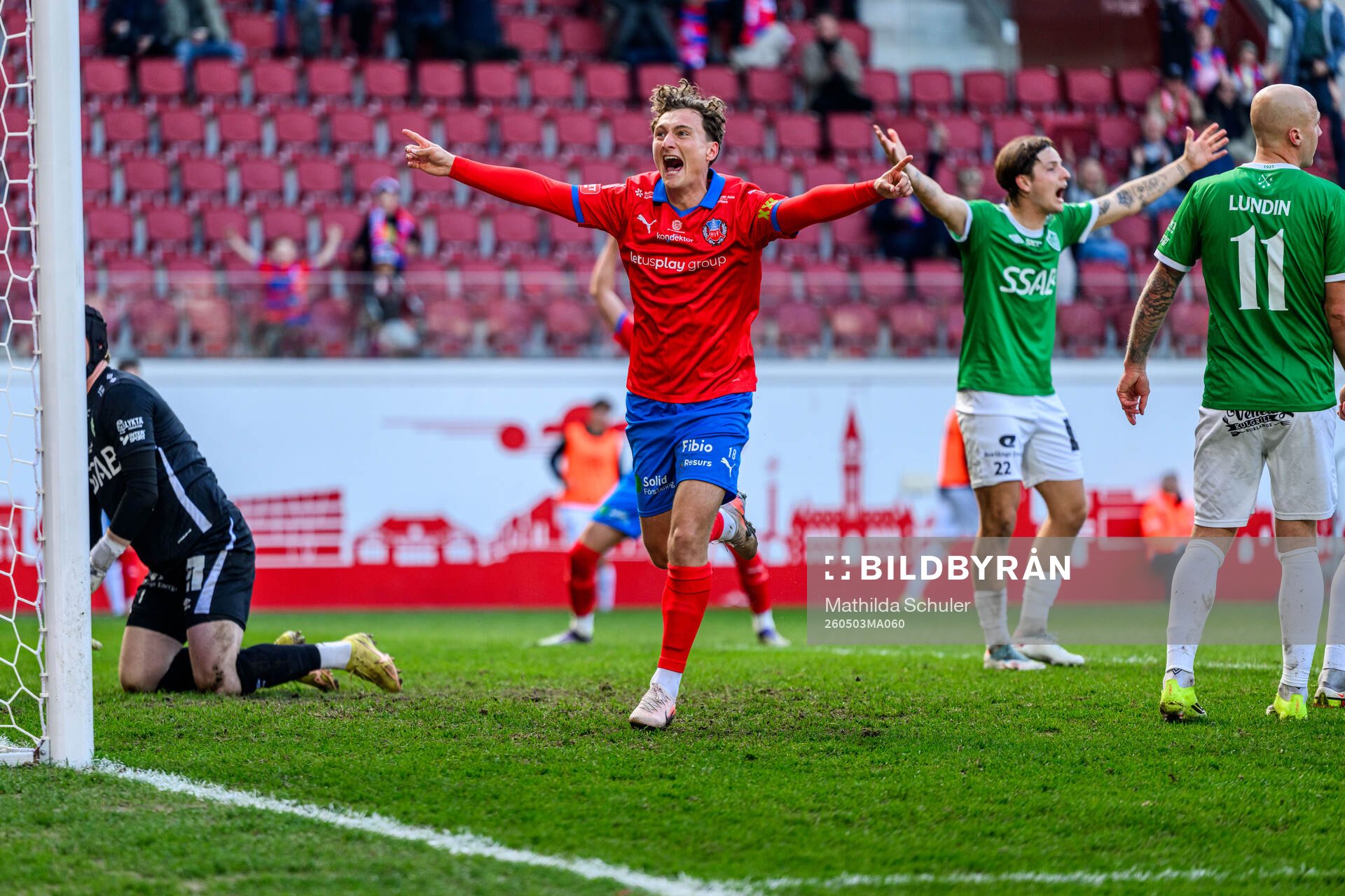 Helsingborgs Casper Ljung Hofvendahl jublar