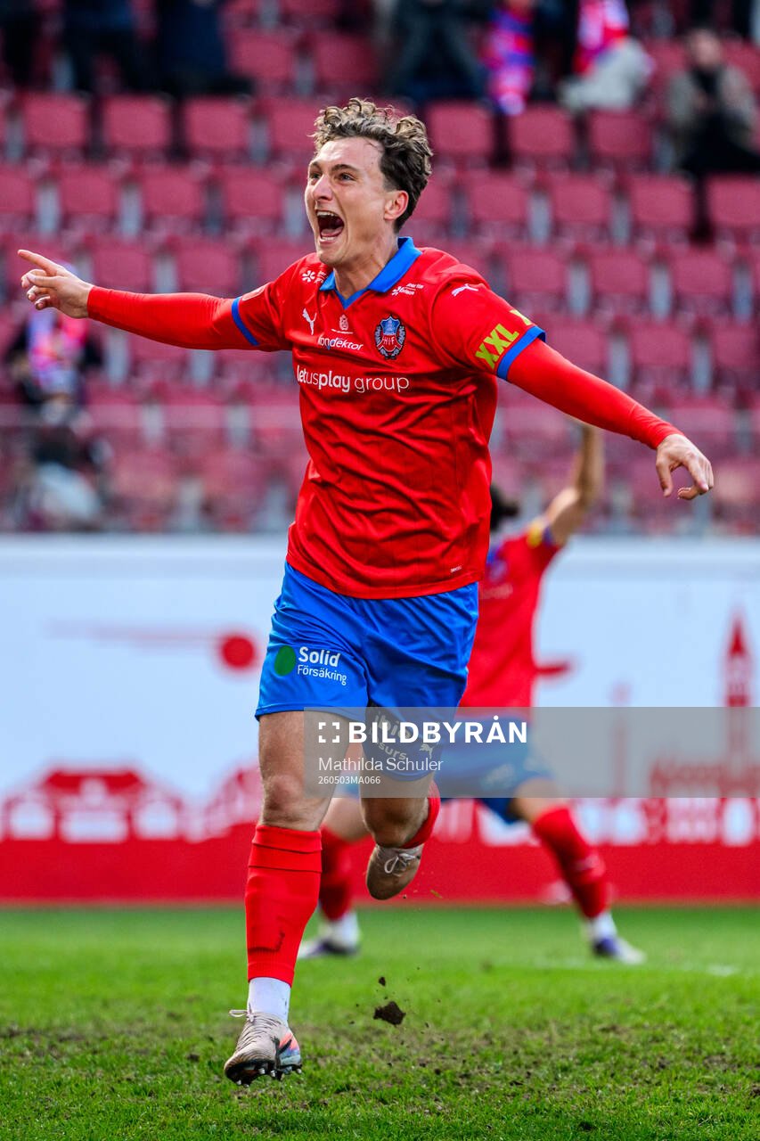 Helsingborgs Casper Ljung Hofvendahl jublar