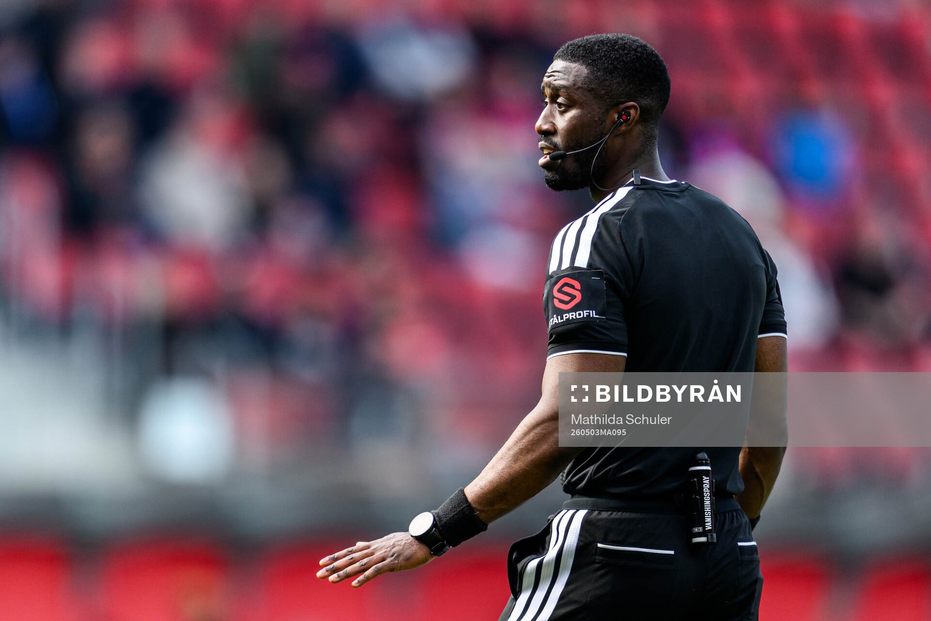 Domare Fredrik Oppong