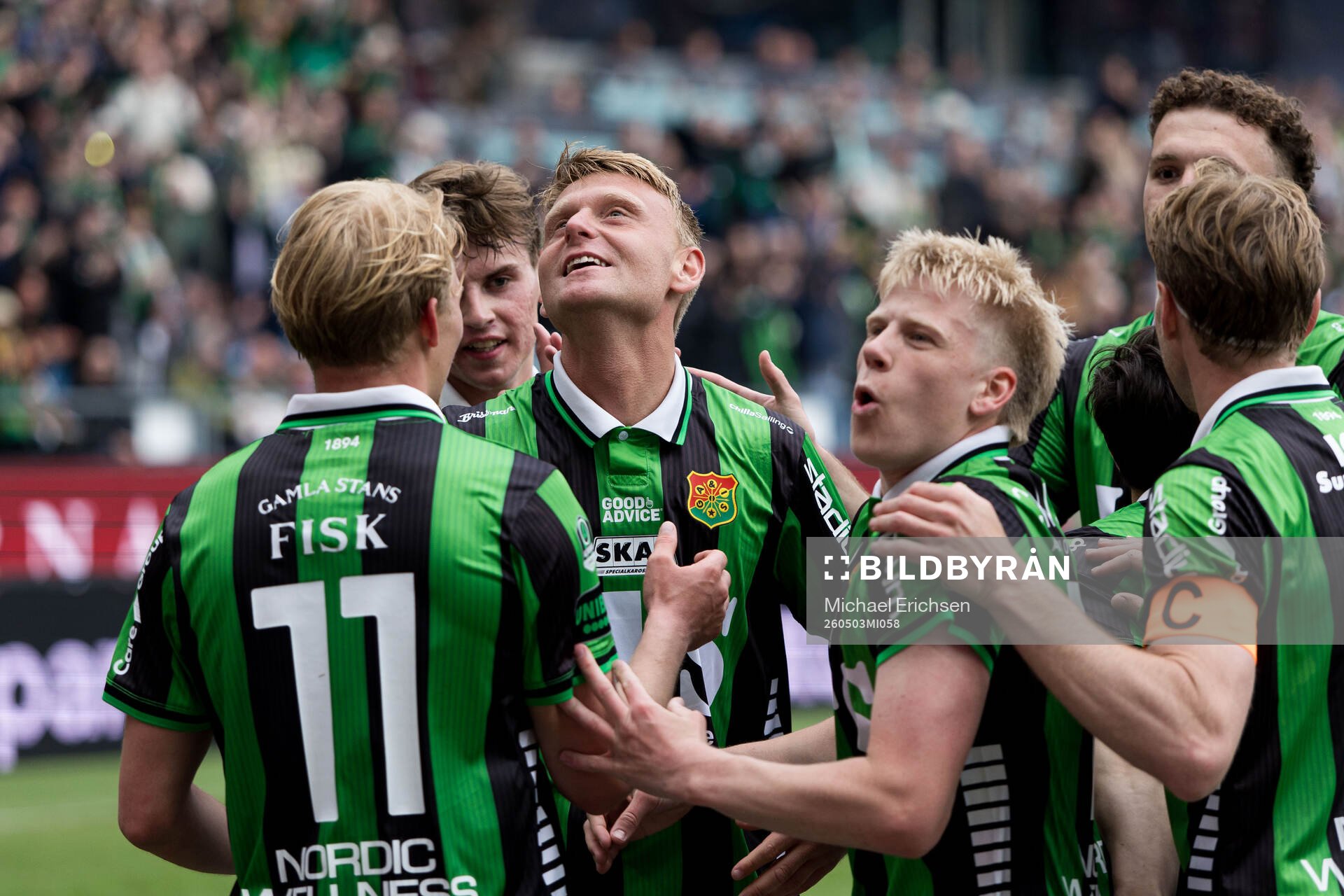GAIS Joackim Fagerjord jublar med lagkamrater