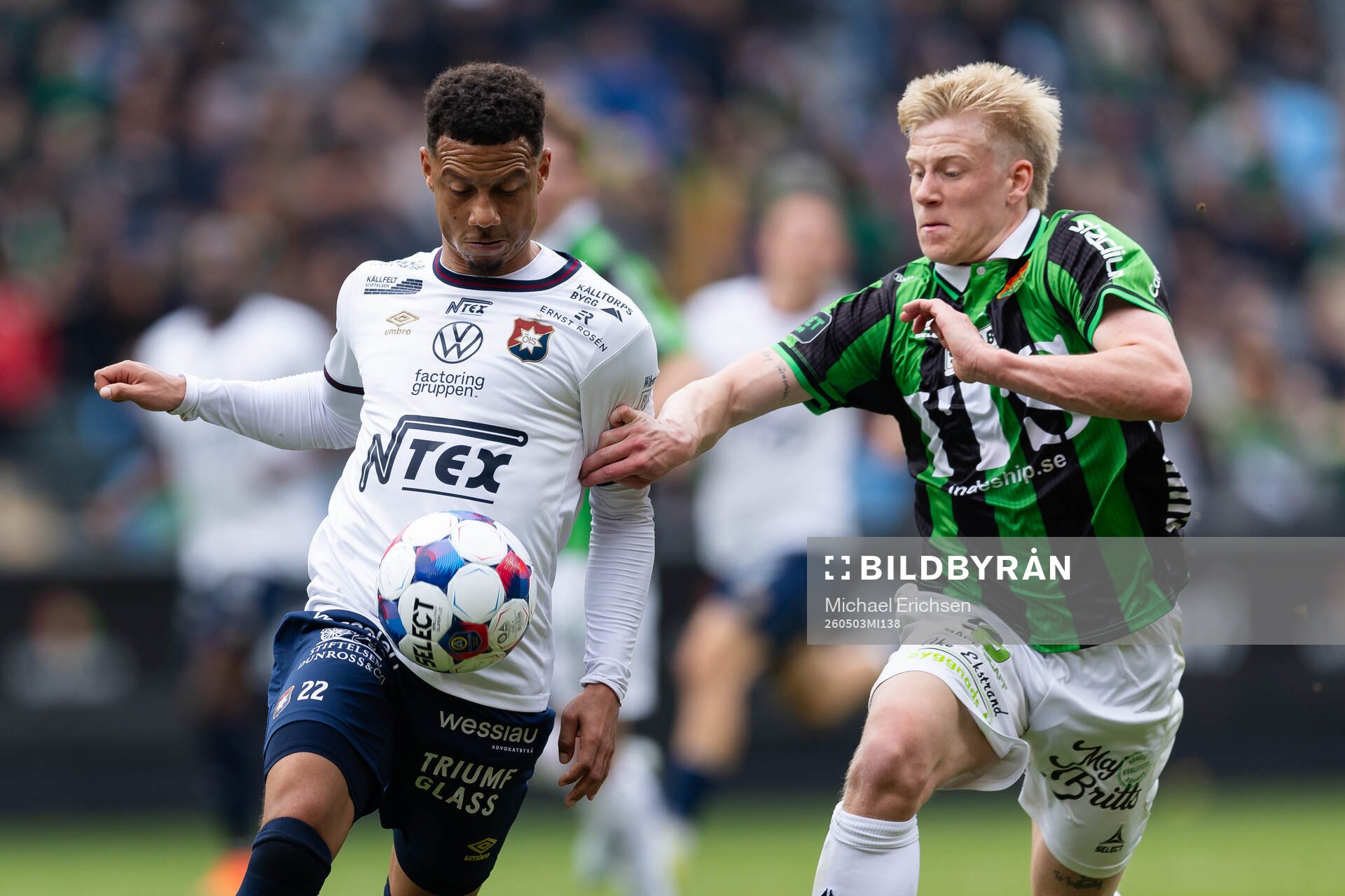 Örgrytes Tobias Sana och GAIS Robert Frosti Thorkelsson