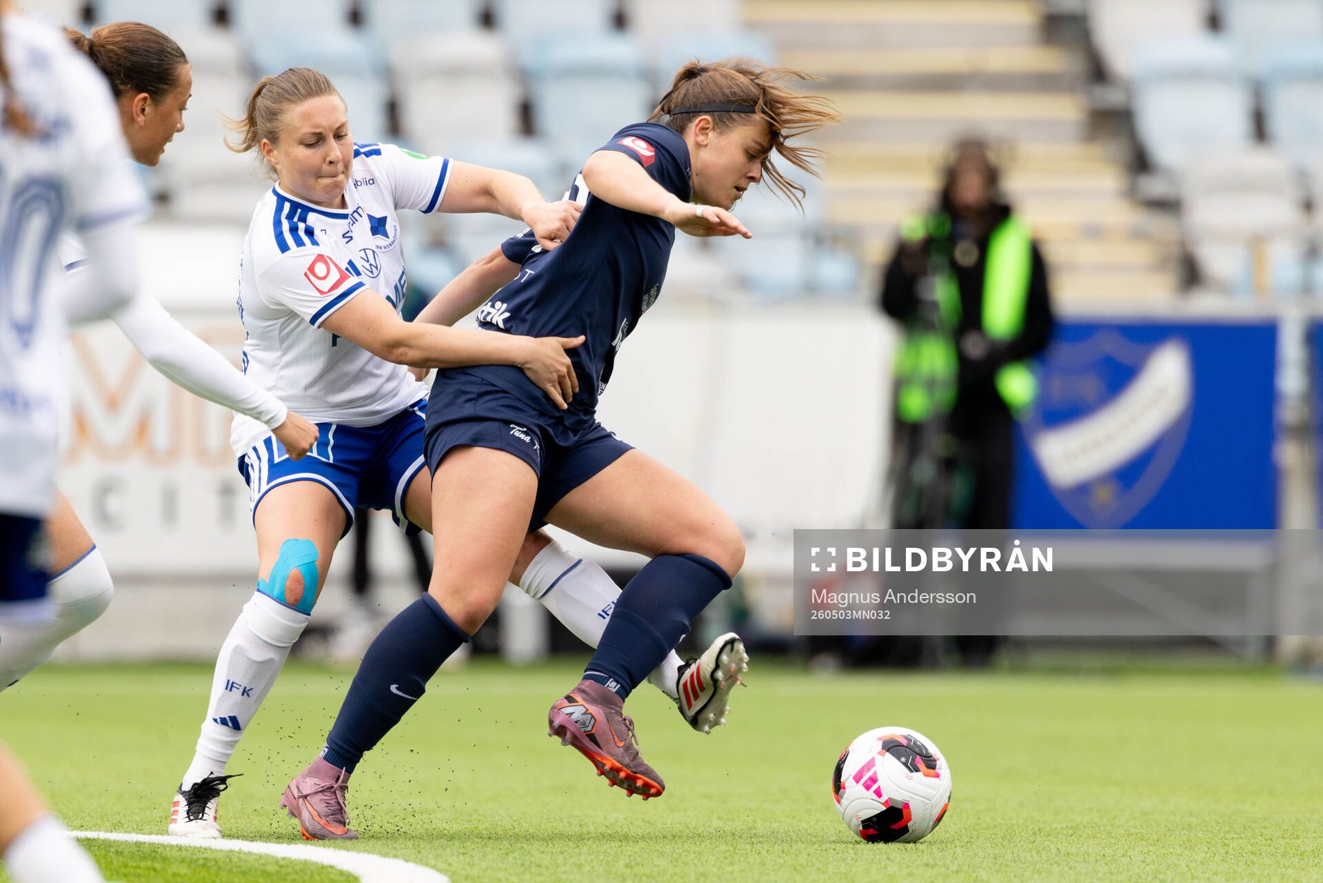 IFK Norrköpings Fanny Andersson och Eskilstuna United DFFs