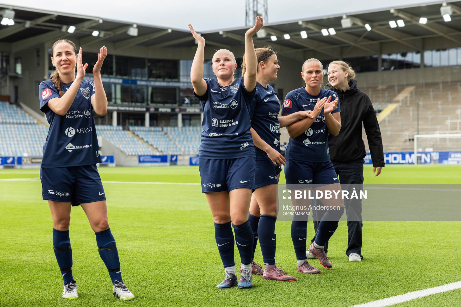 Eskilstuna United DFFs Viivi Ollonqvist jublar med