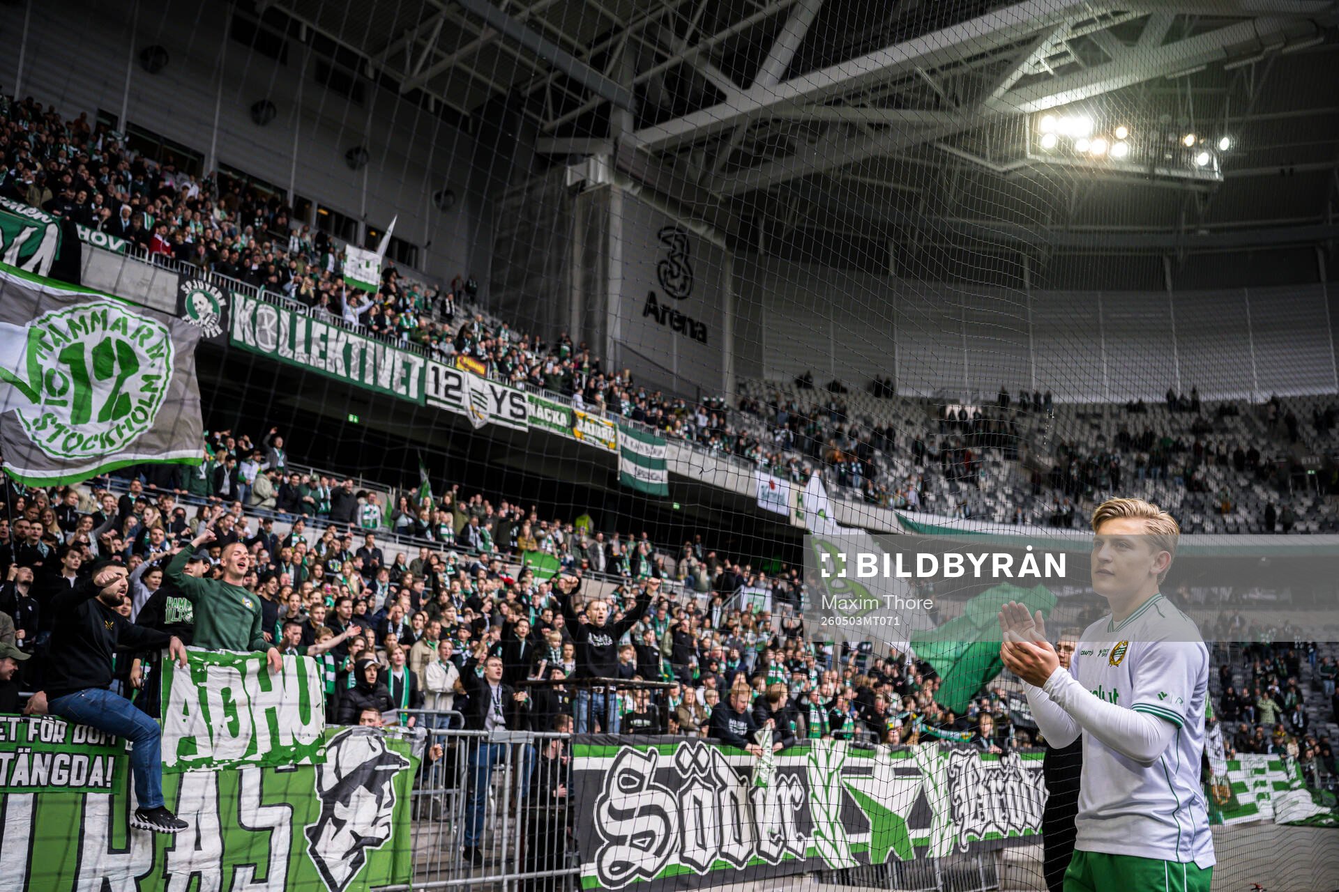 Hammarbys Dennis Collander jublar