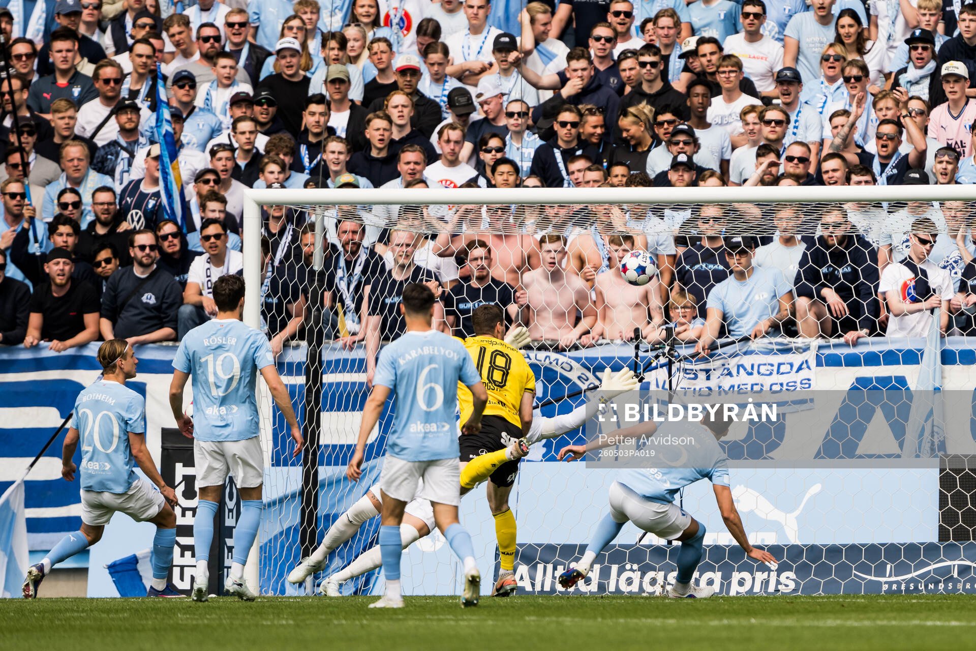 Mjällbys Jacob Bergström gör 0-1