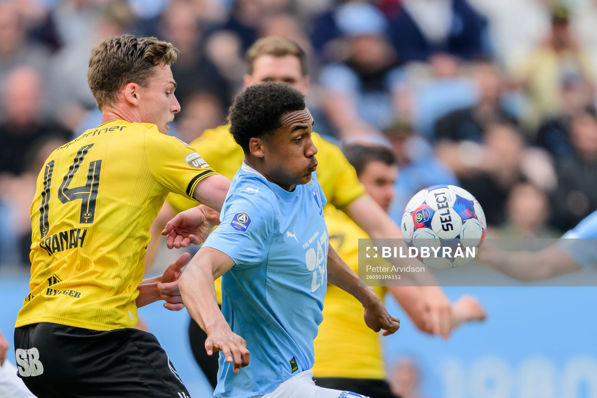 Mjällbys Villiam Granath och Malmö FFs Theodor Lundbergh