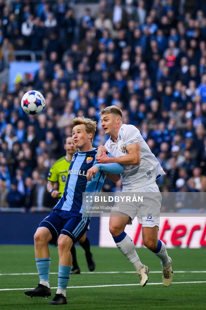 Djurgårdens Bo Hegland och IFK Göteborgs David Kruse