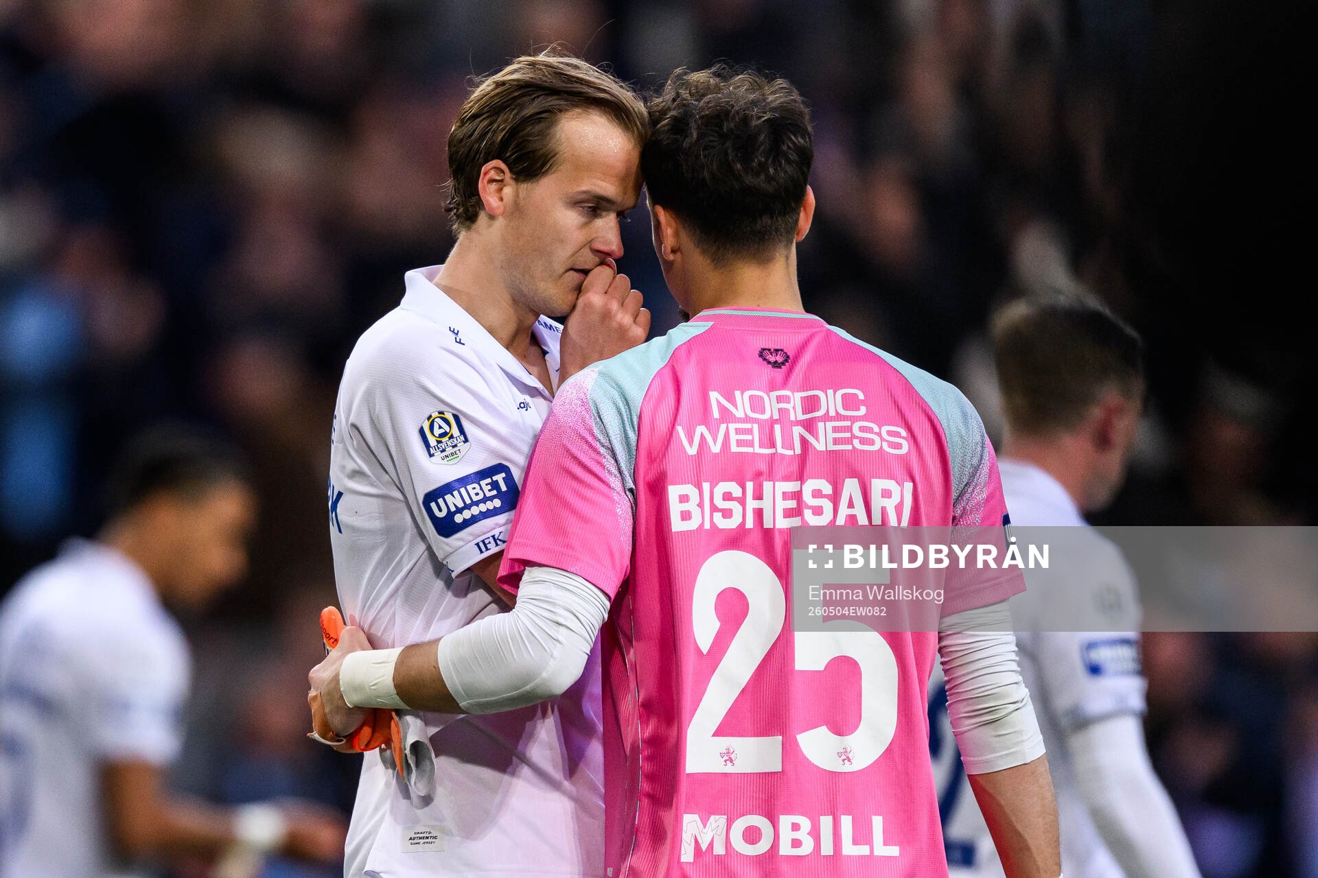 IFK Göteborgs August Erlingmark och målvakt Elis