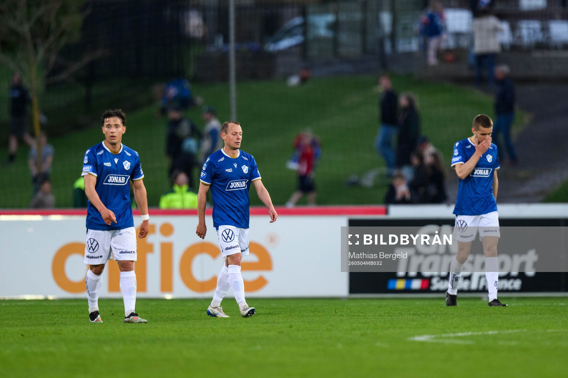 Halmstads Hussein Carneil och Halmstads Joel Allansson