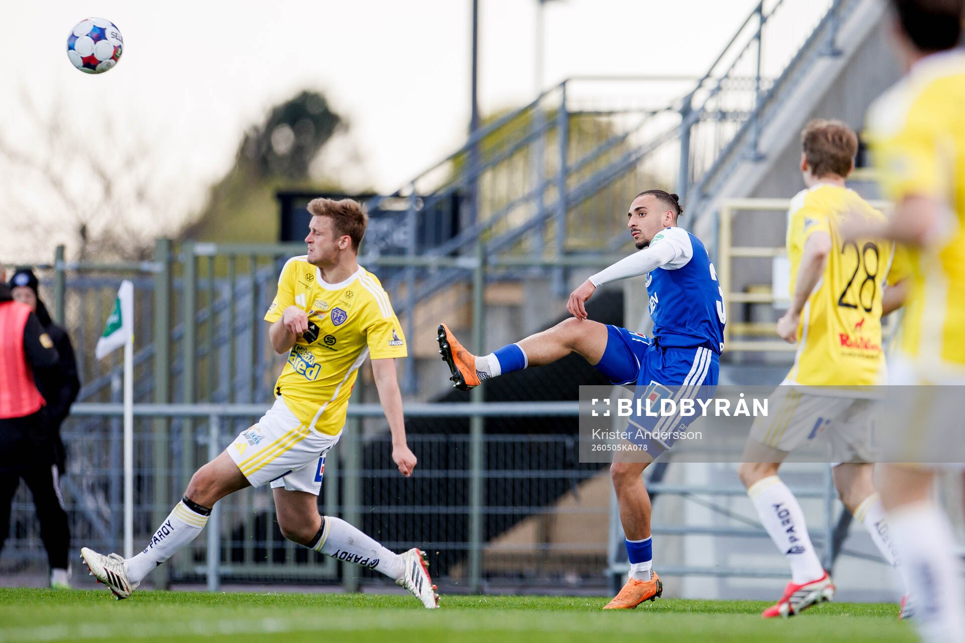 Falkenbergs Noel Hansson och IFK Norrköpings Moutaz Neffati