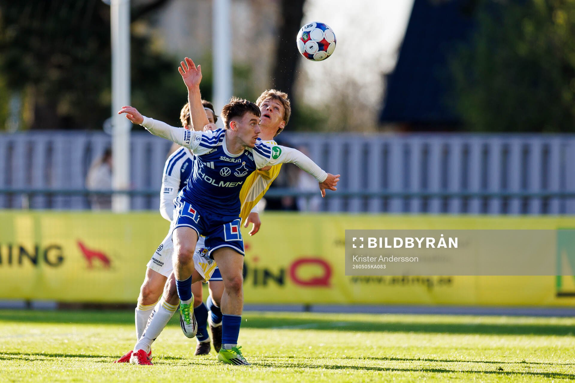 IFK Norrköpings Ryan Nelson och Falkenbergs Melker Nilsson