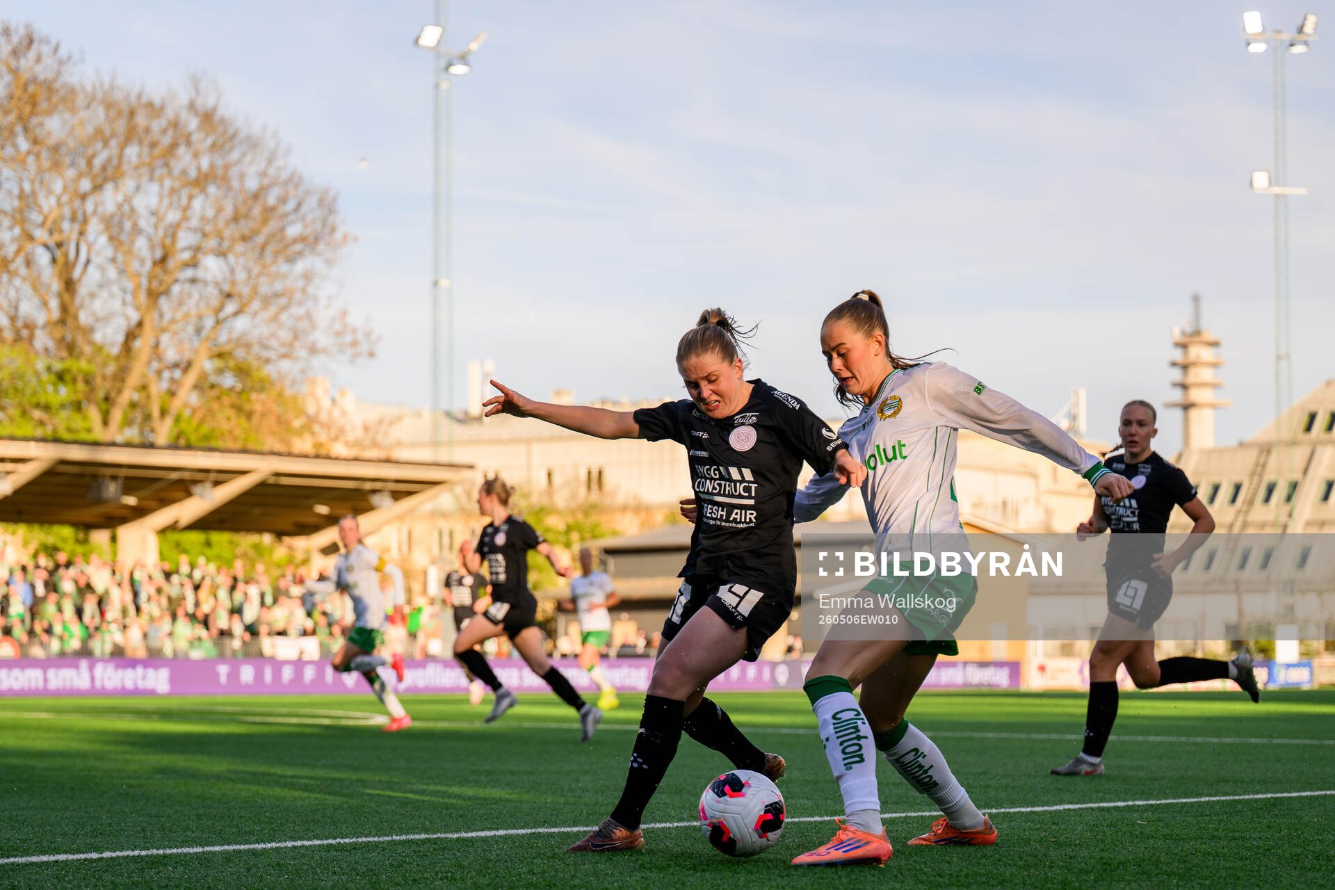 IK Uppsalas Ebba Ronquist och Hammarbys Svea Rehnberg