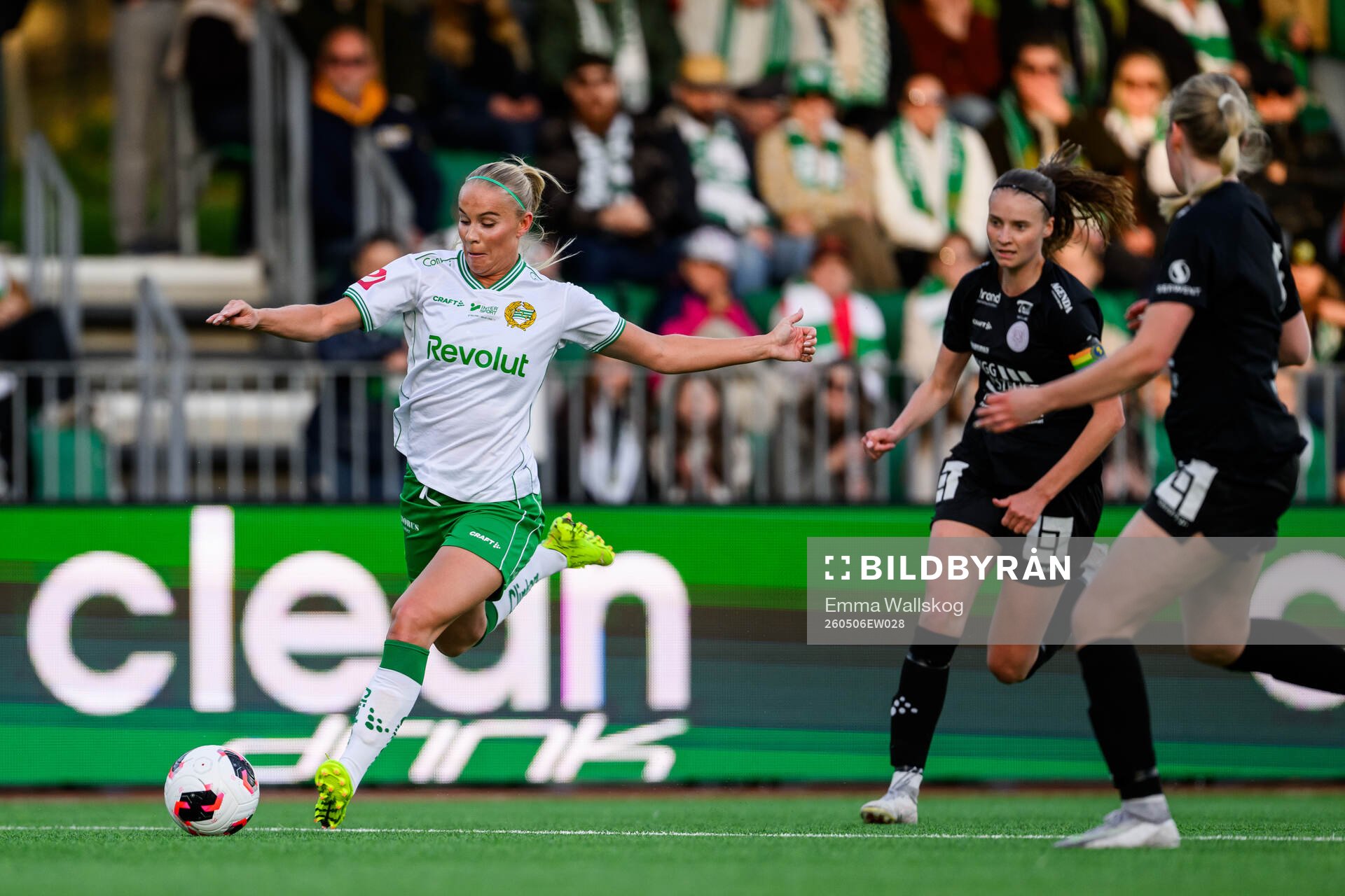 Hammarbys Stina Lennartsson och IK Uppsalas Julia Ragnarsson