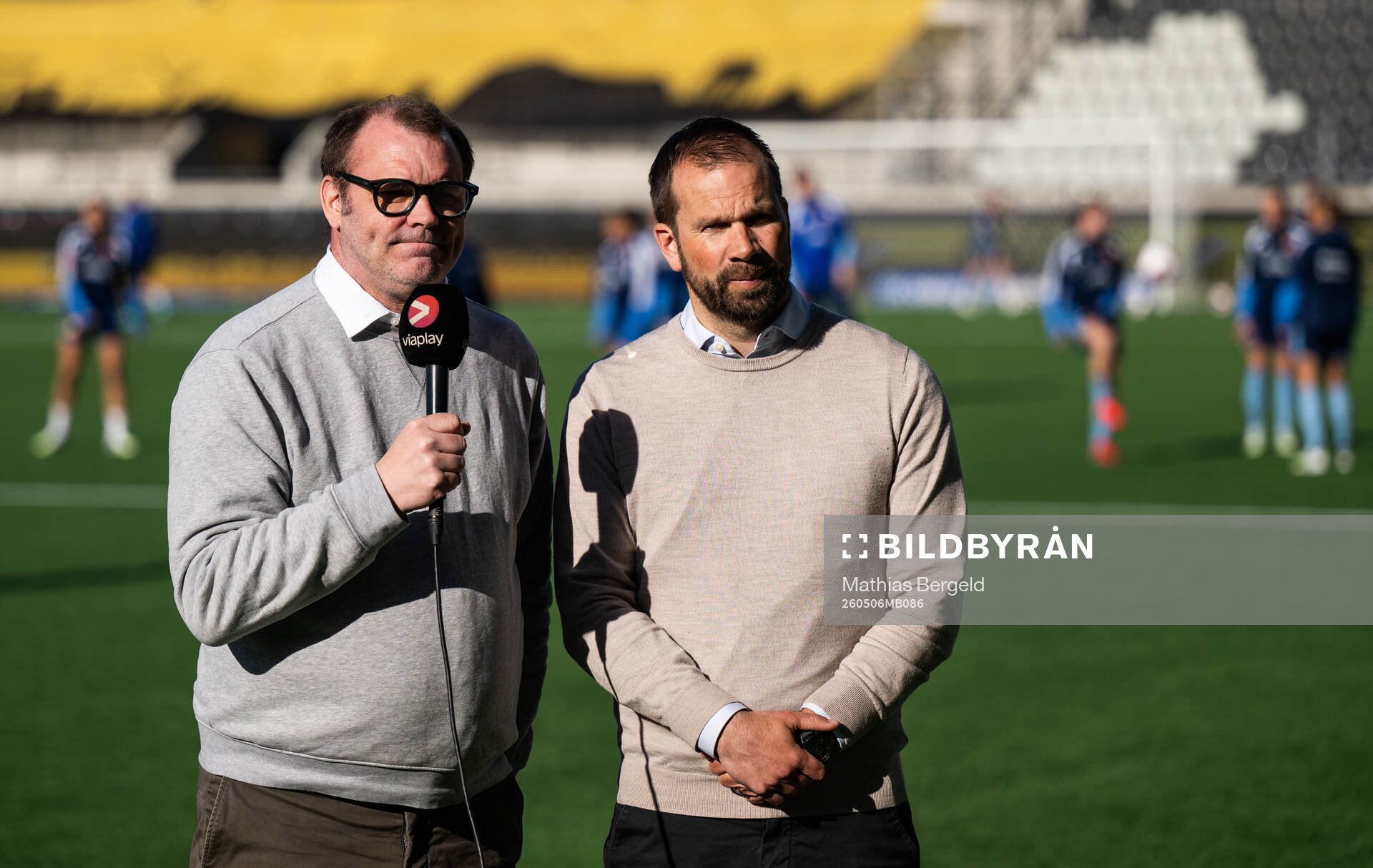 Viaplays kommentator Daniel Kristiansson och expert Pär