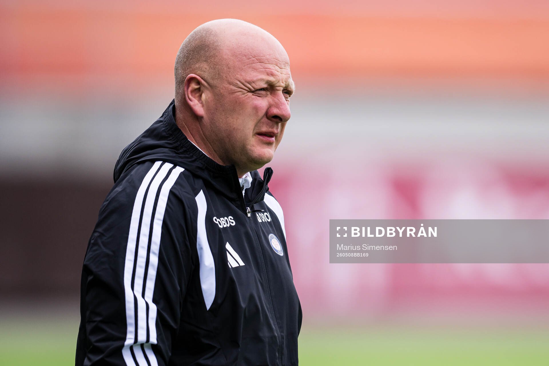 Head coach Nils Lexerød of Vålerenga