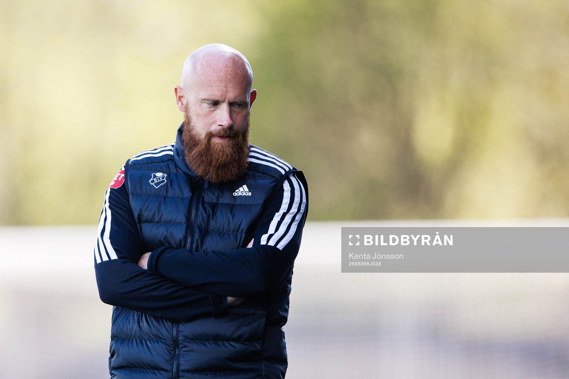 Östers tränare Max Mölder deppar