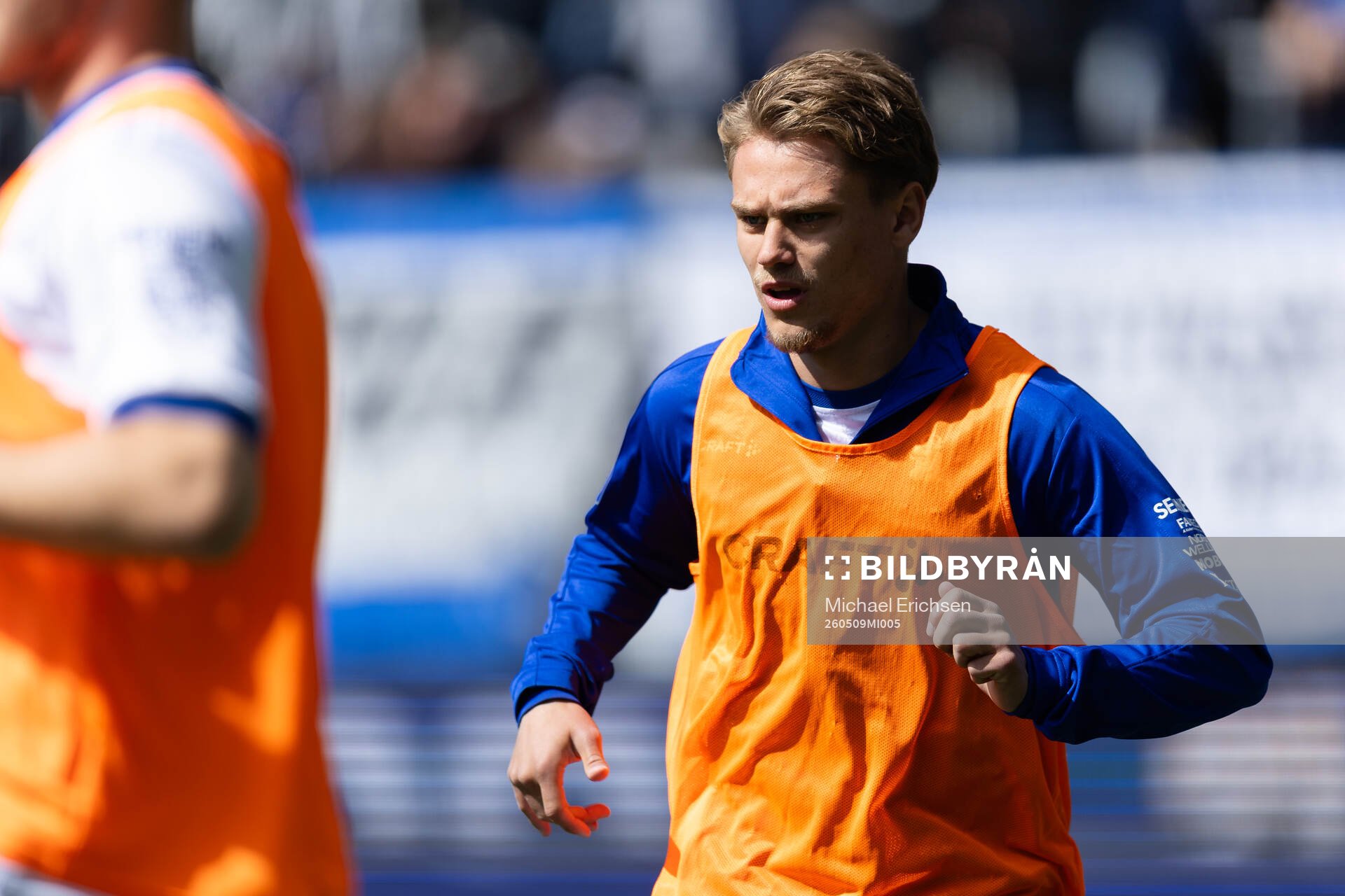 IFK Göteborgs Alfons Borén värmer upp