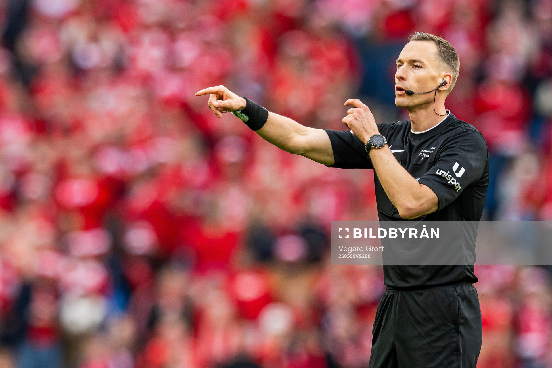 Referee Marius Hansen Grøtta