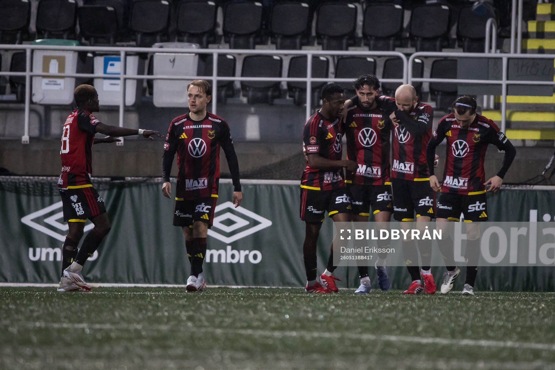 Östersunds Edgar Sarkis Navassardian jublar