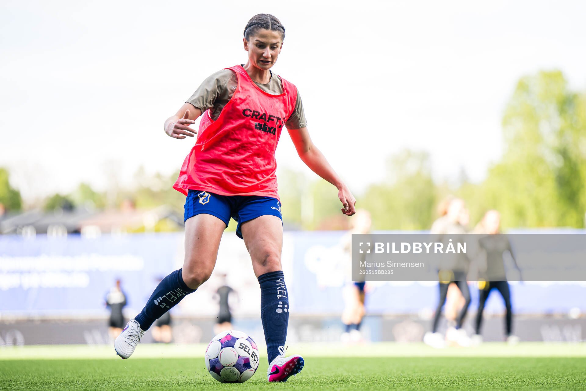 Silje Bjørneboe of Stabæk warms up