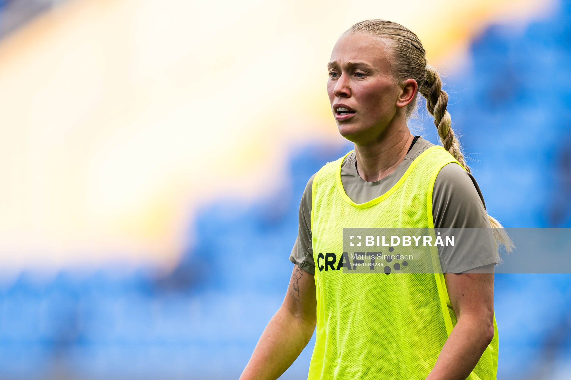 Emilie Bølviken of Stabæk warms up