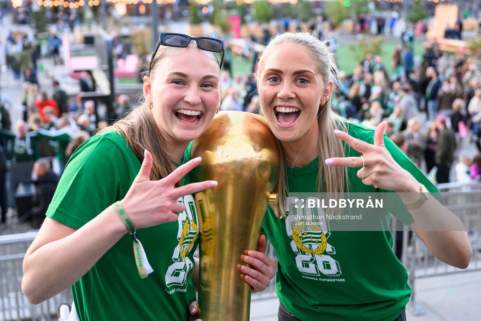 Hammarbys Vilde Hasund och Alice Carlsson
