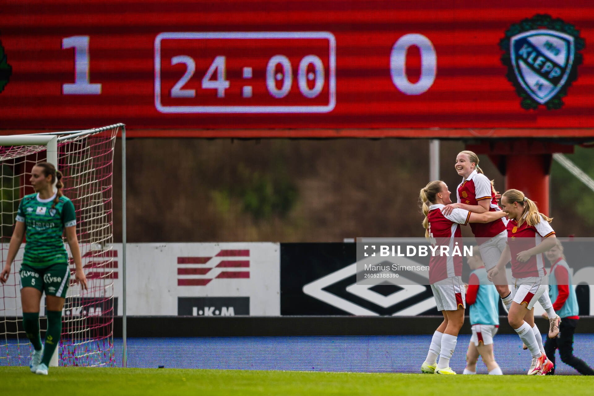 Hanne Nesse of Bryne celebrates
