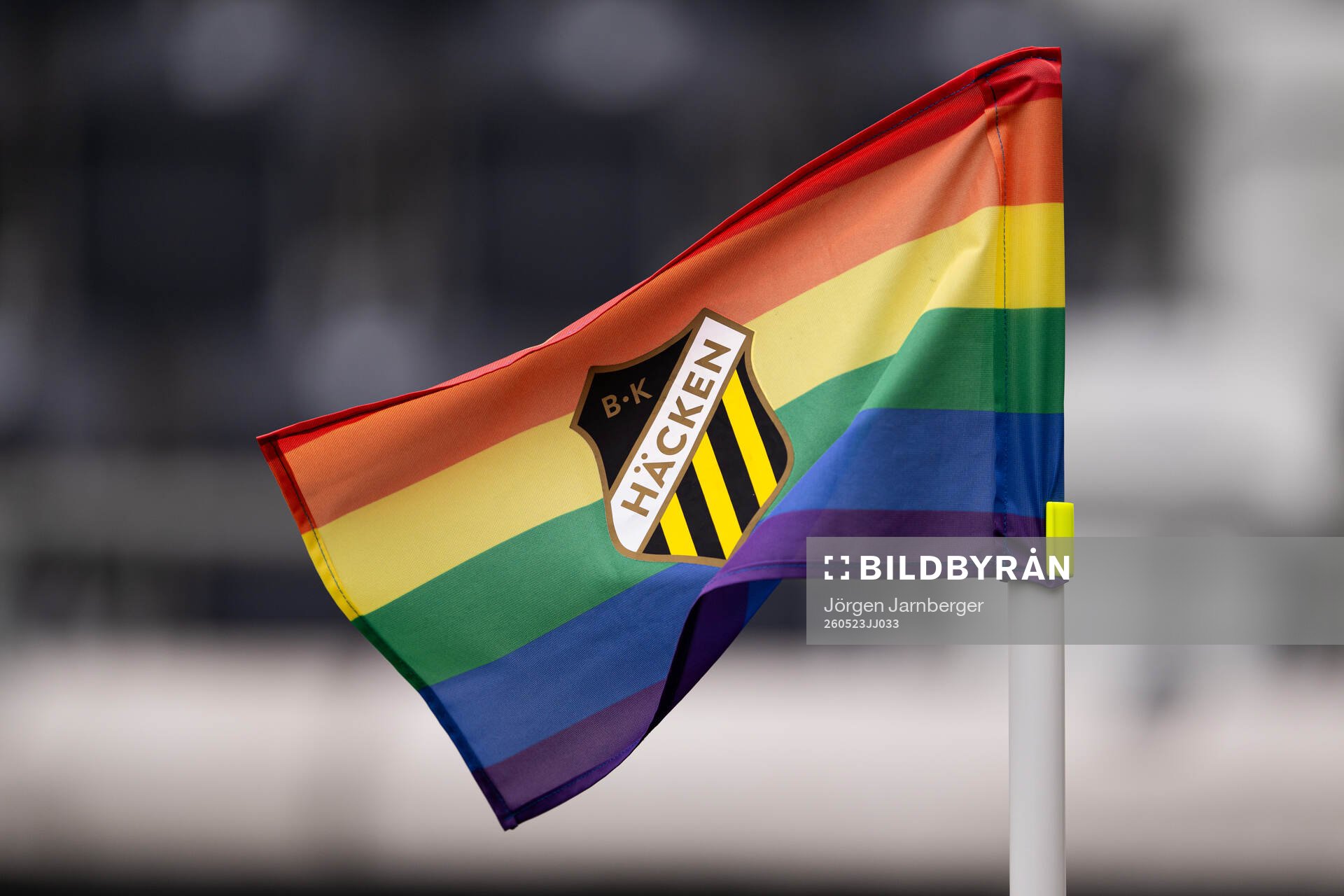 Hörnflagga med Häckens klubbmärke