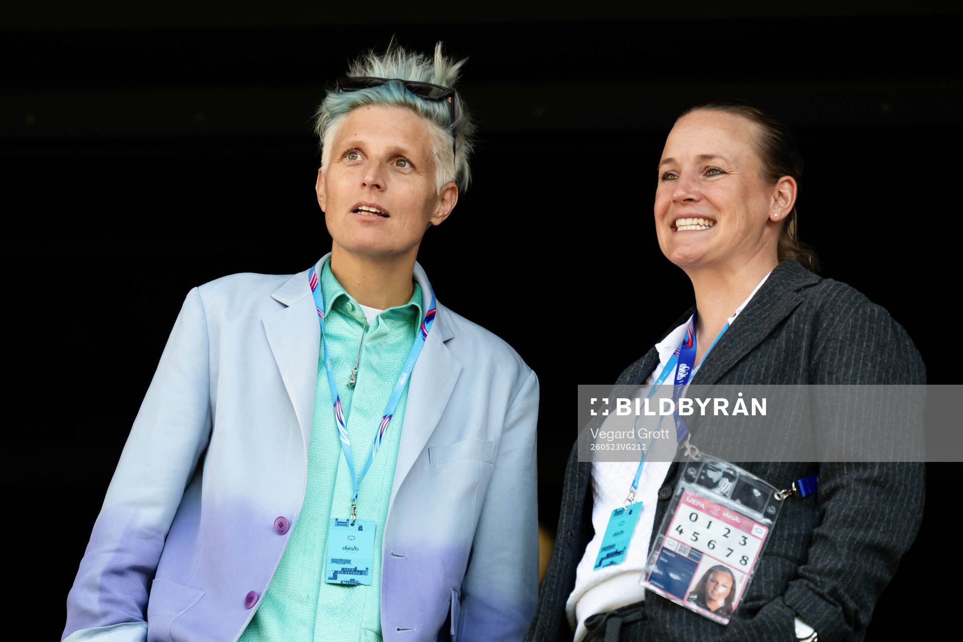 Lisa Ek, agent, and Nora Häuptle in the stands
