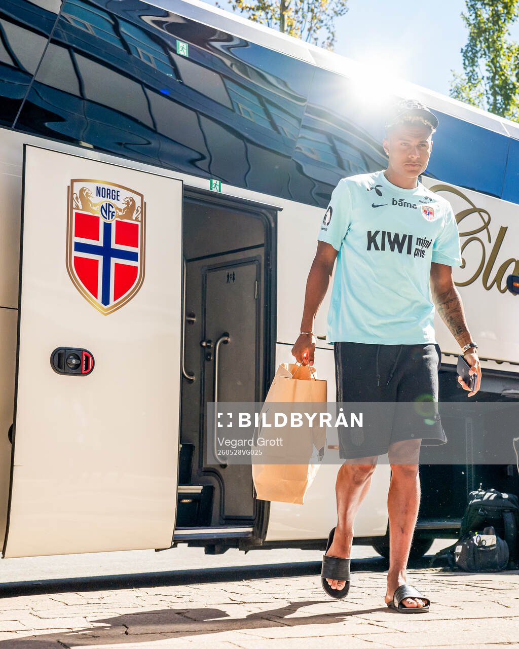 Antonio Nusa of the Norwegian national football team arrives