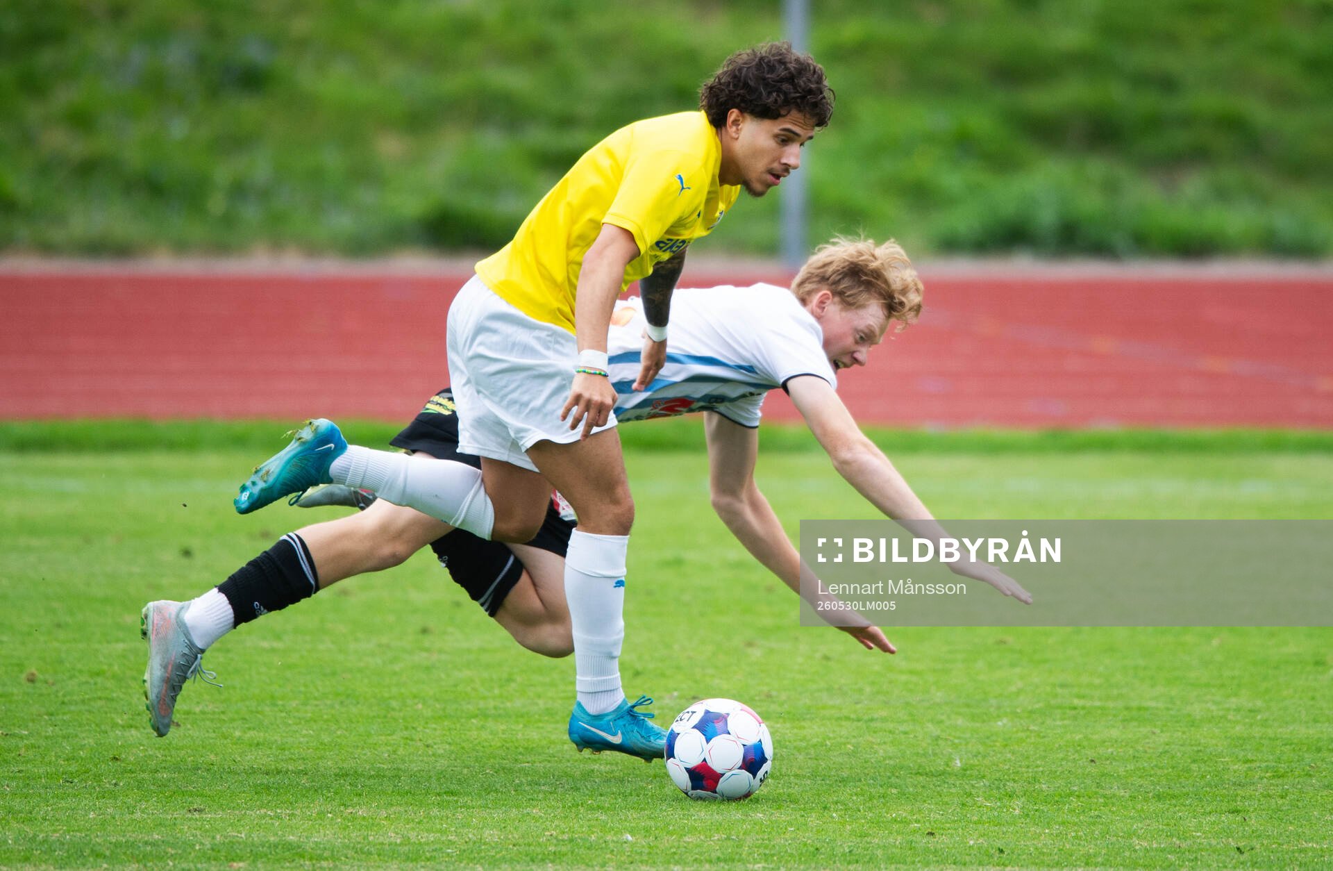 IFK Malmös Robin Ottosson och IFK Hässleholms Fabian