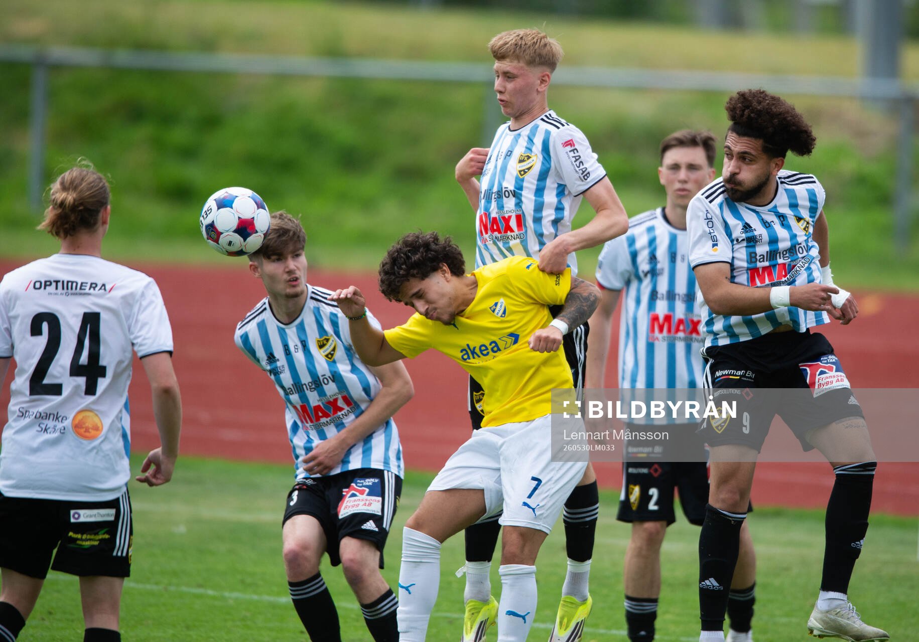 IFK Malmös Robin Ottosson ensam mot halva IFK Hässleholm
