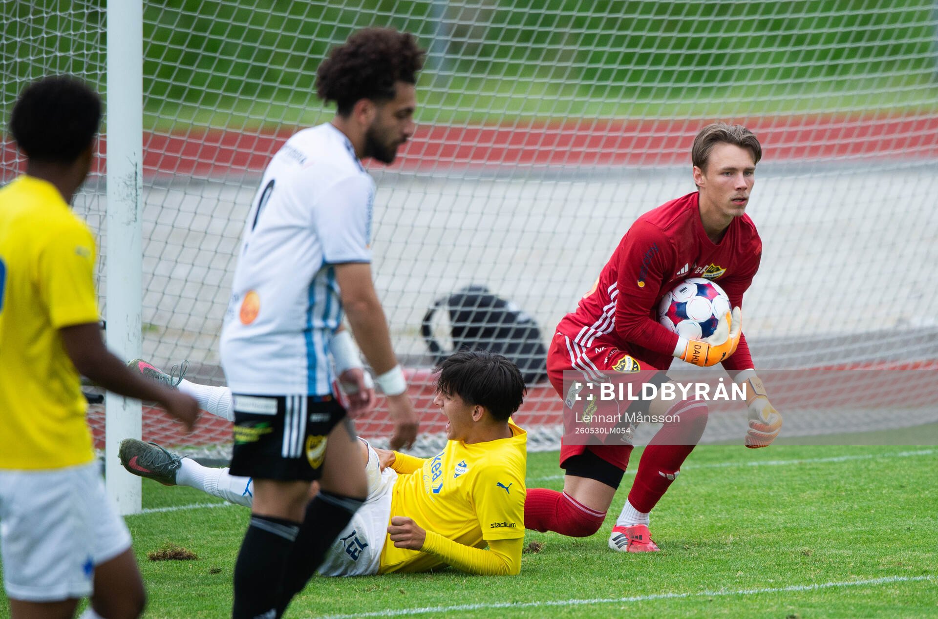 IFK Hässleholms Felix Persson i matchen i division 3